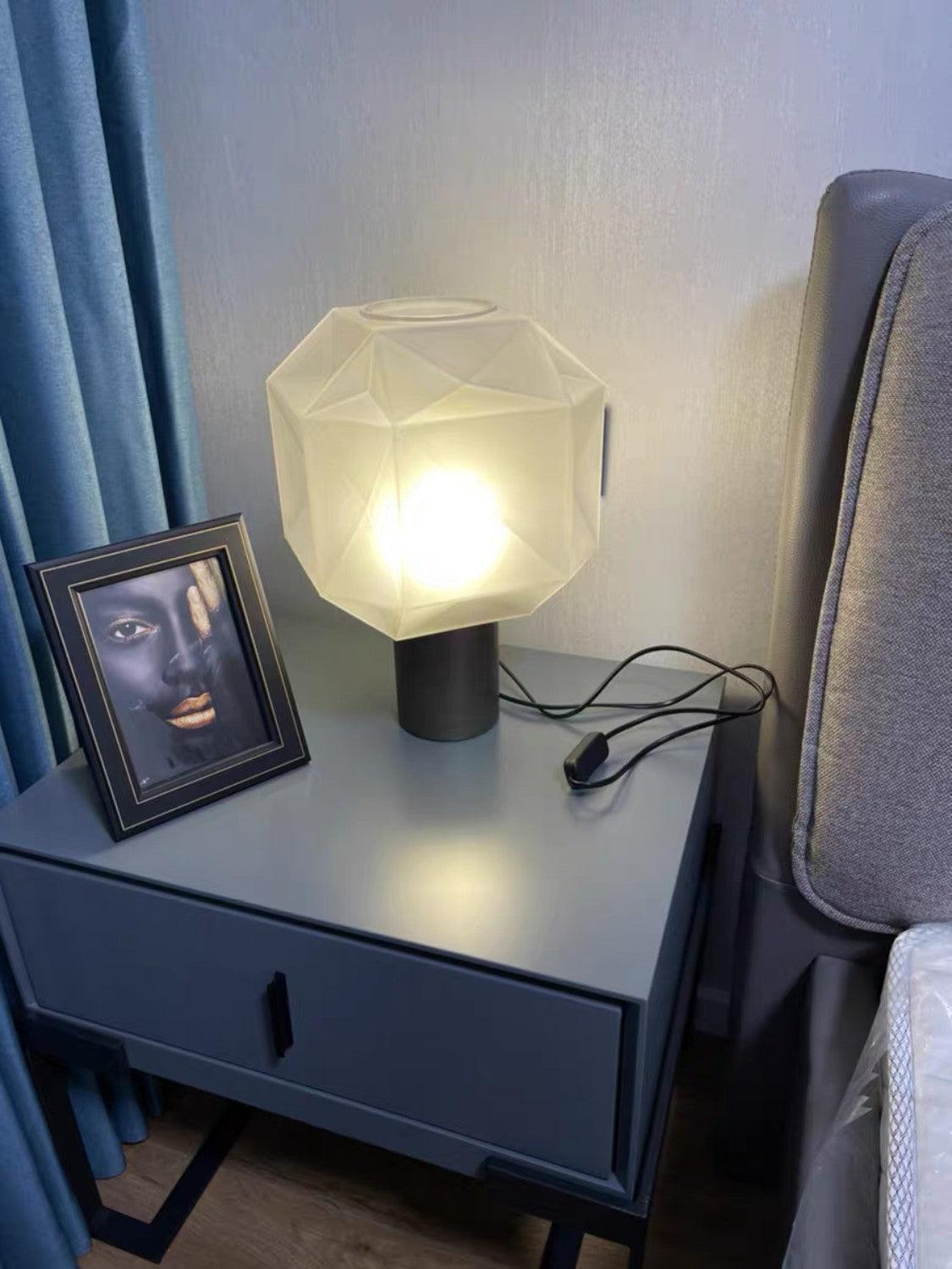 Cubo Table Lamp - Blowlighting
