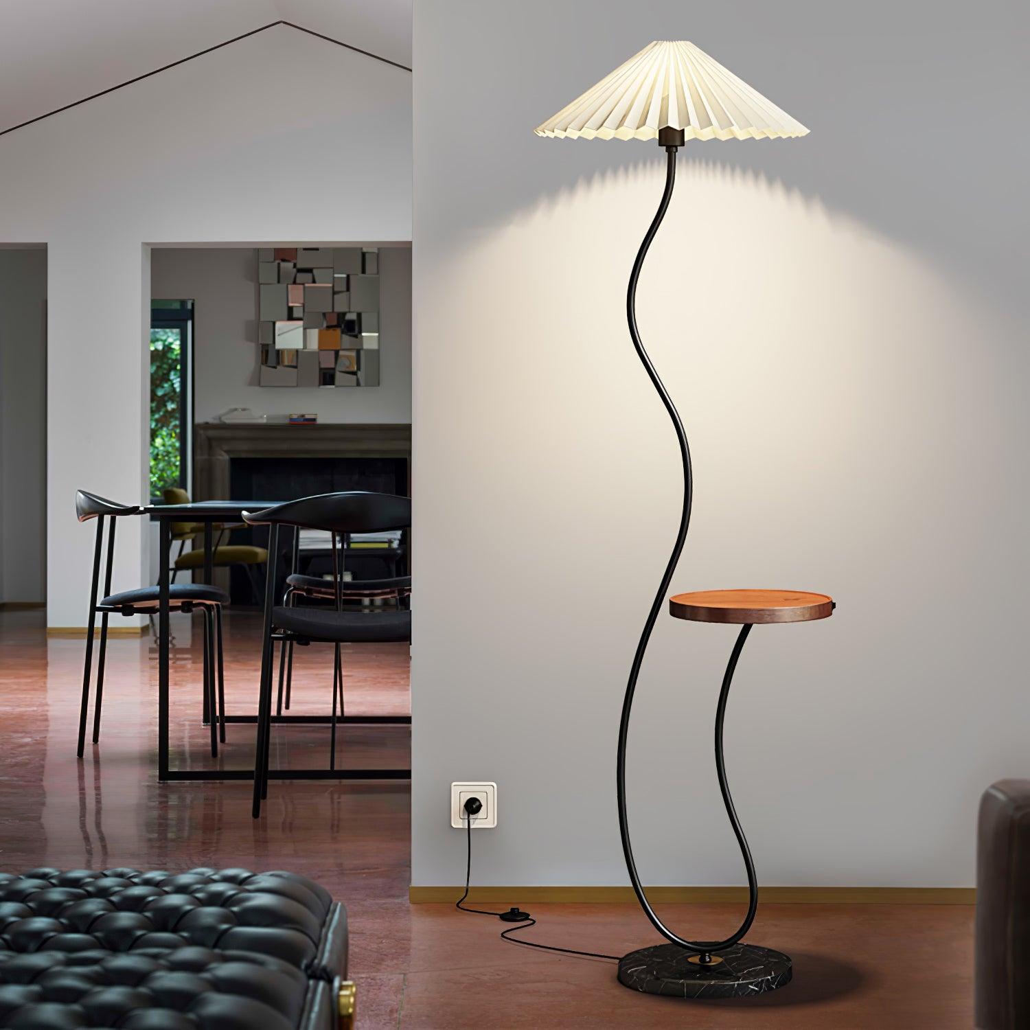Curvatura Floor Lamp - Blowlighting