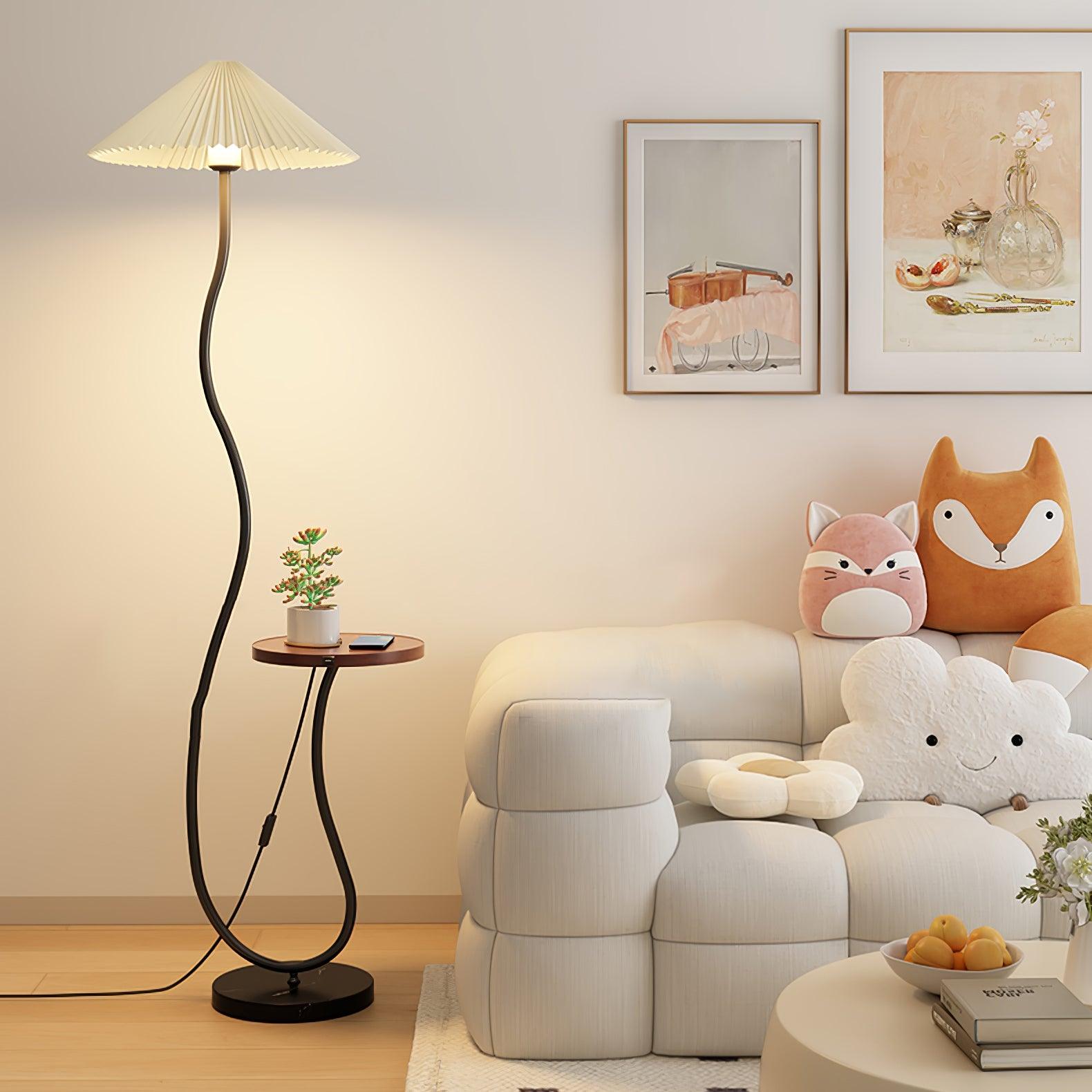 Curvatura Floor Lamp - Blowlighting