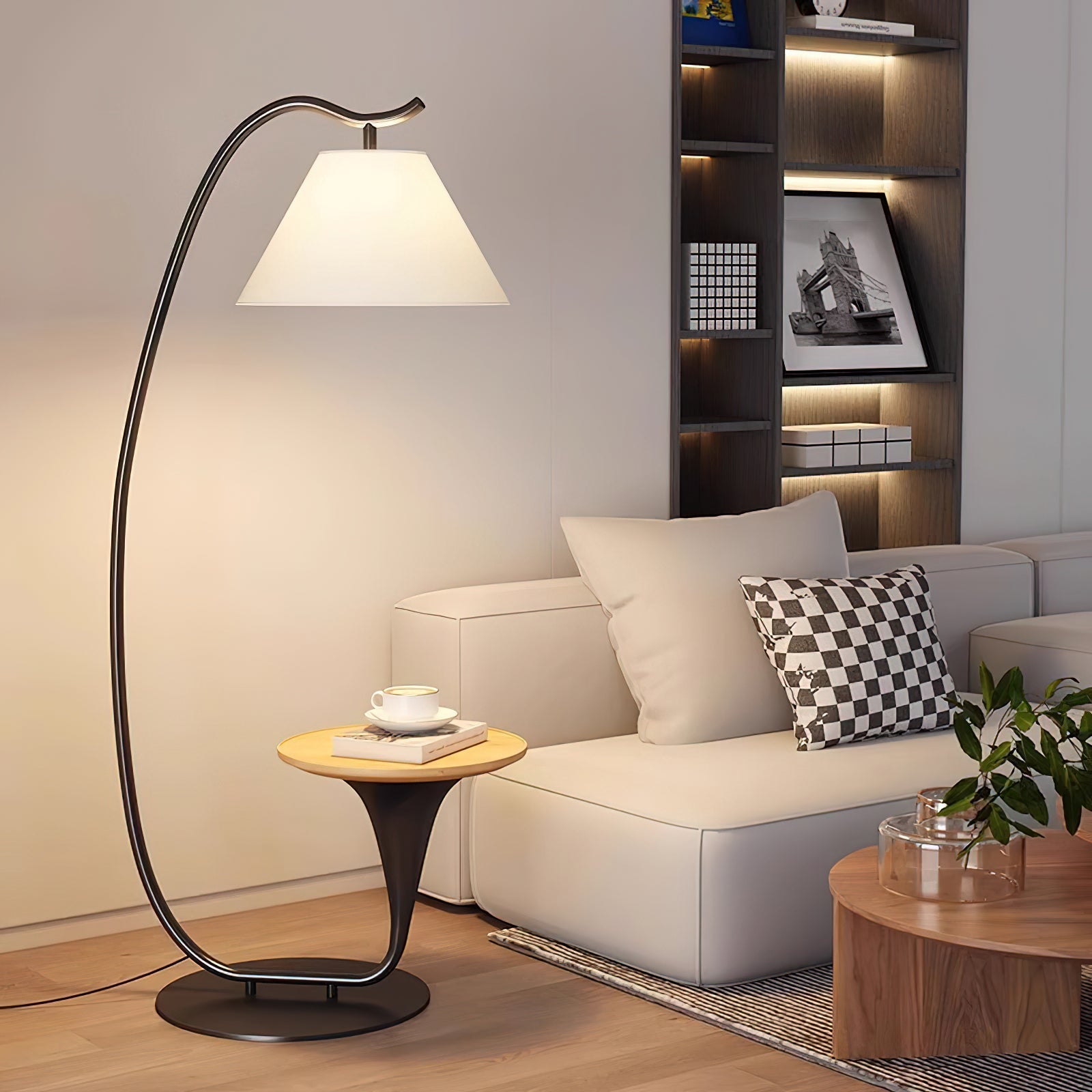 Curvature Floor Lamp - Blowlighting