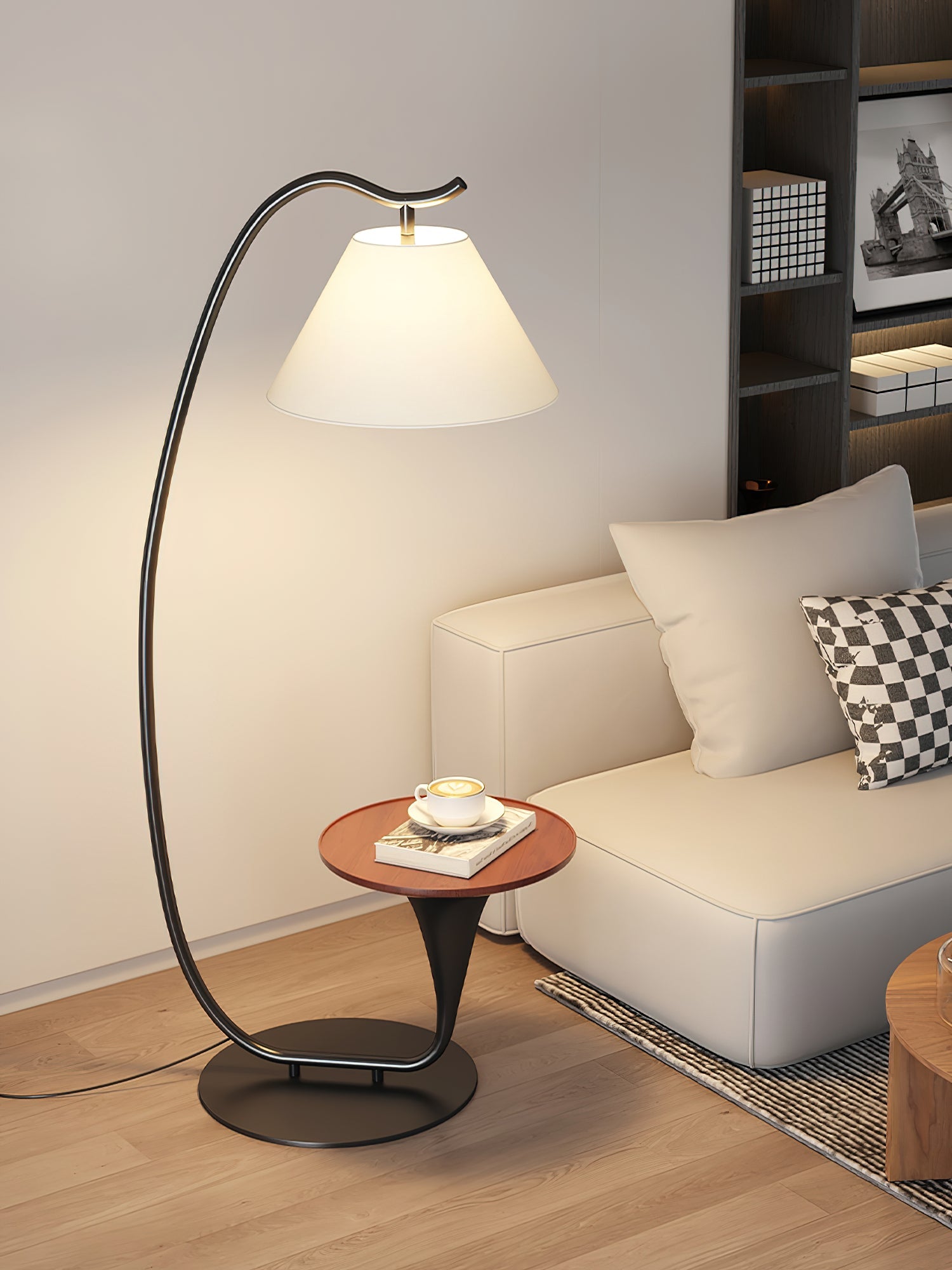 Curvature Floor Lamp - Blowlighting