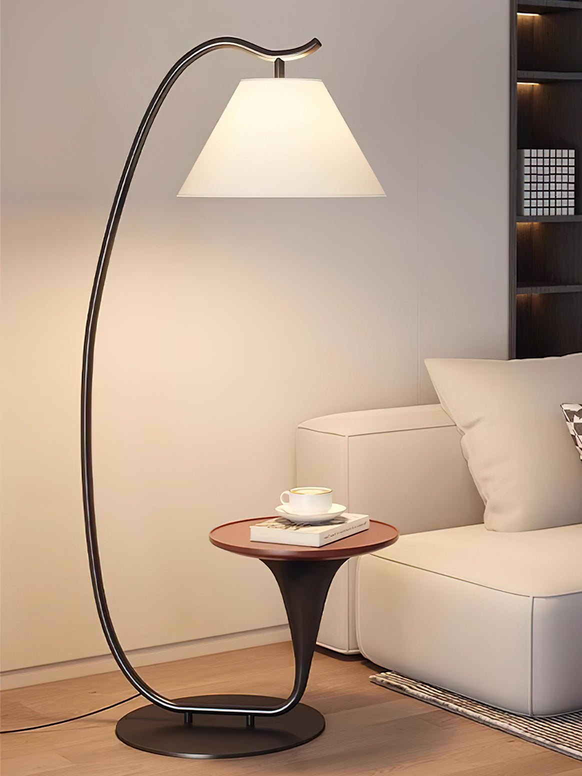 Curvature Floor Lamp - Blowlighting
