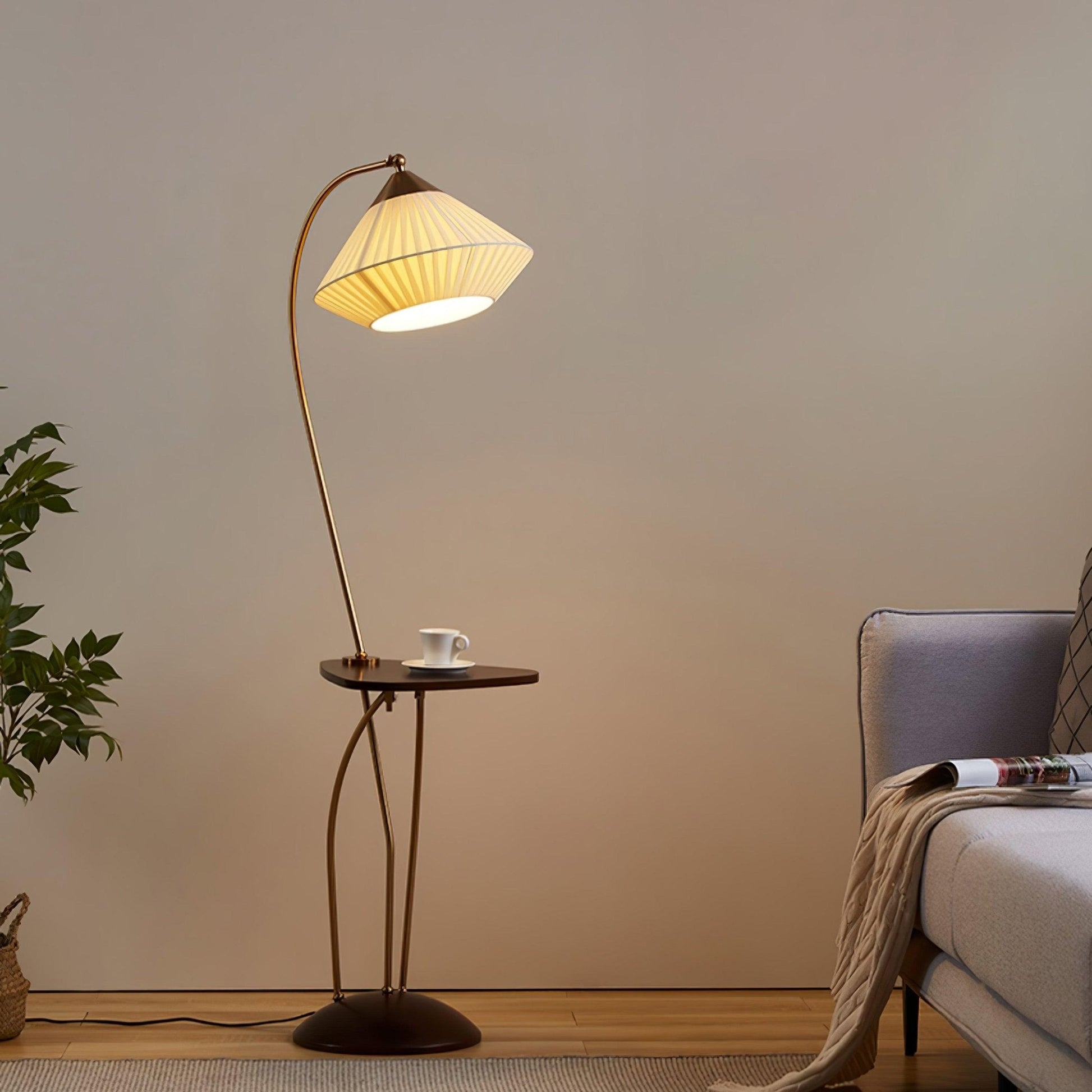 Curve With Table Floor Lamp - Blowlighting