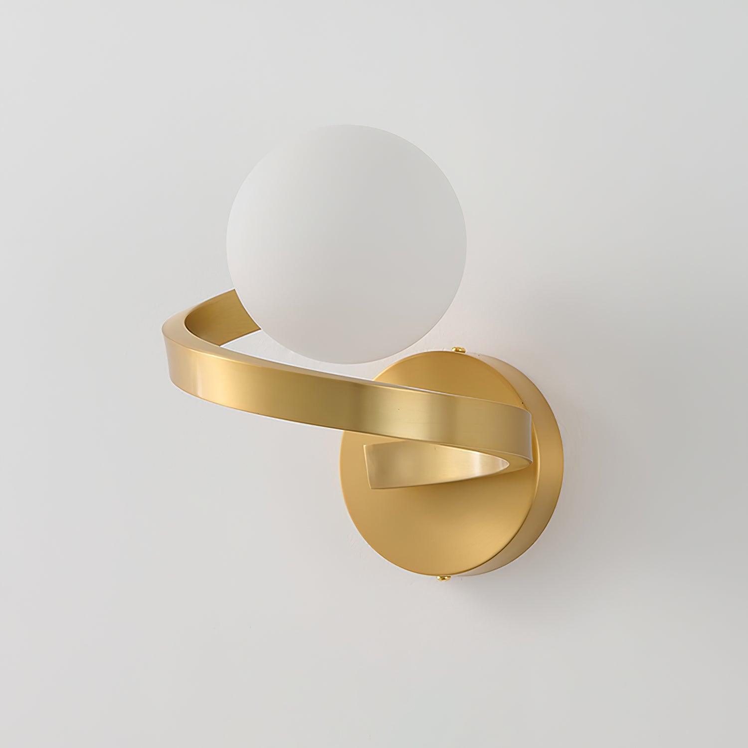 Curved Brass Wall Lamp - Blowlighting