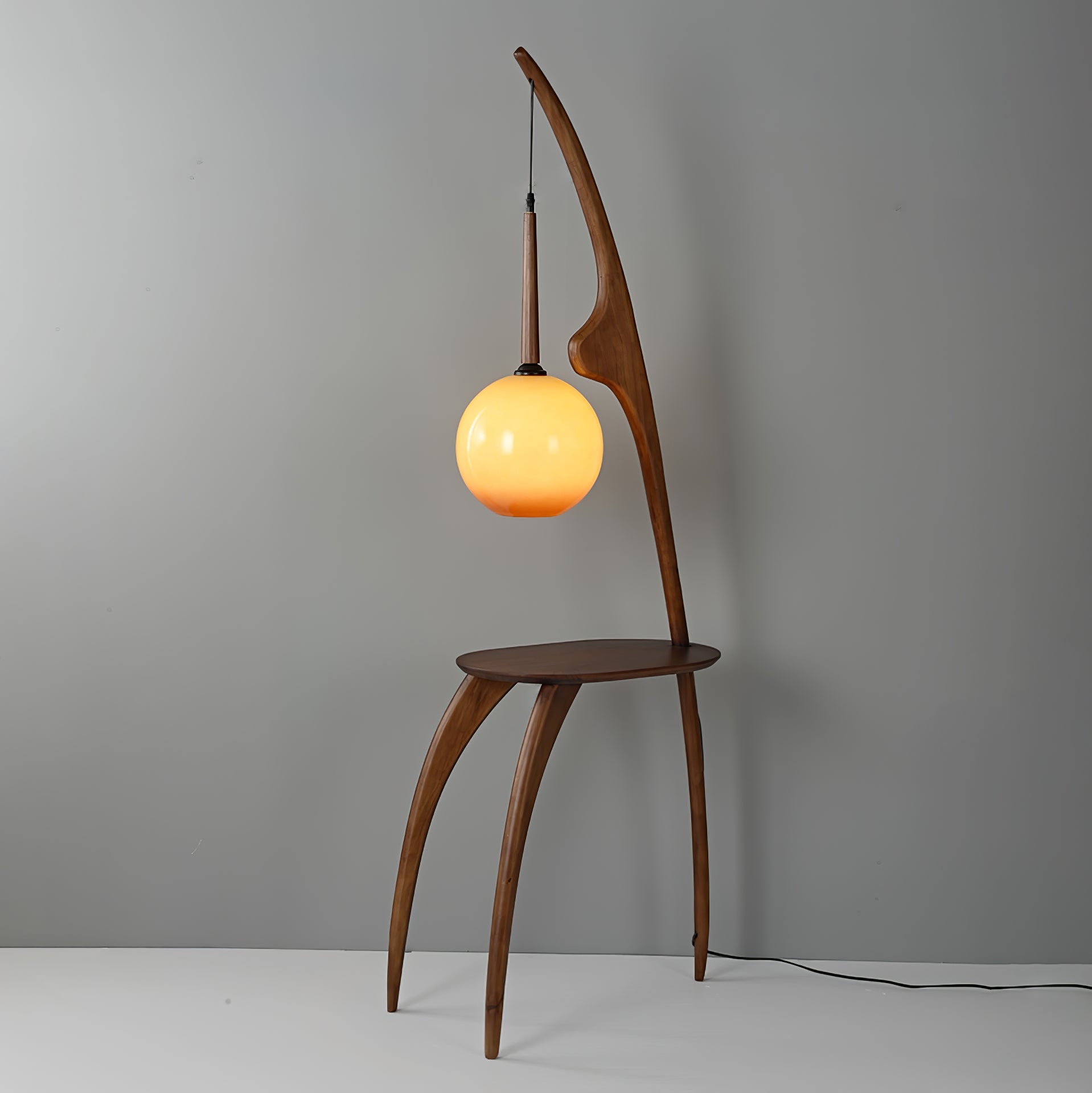 Curved Mantis Arm Floor Lamp - Blowlighting