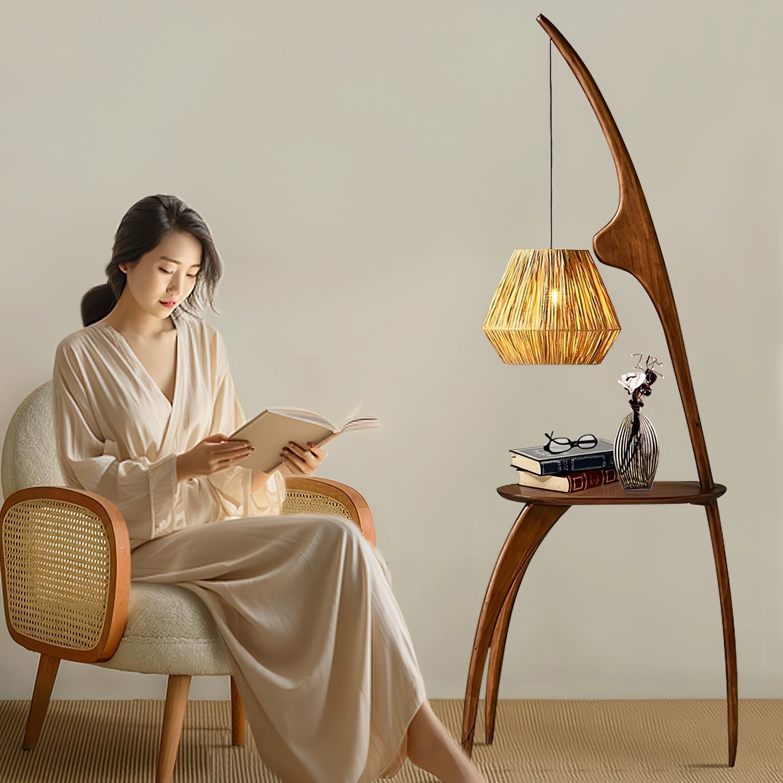 Curved Mantis Arm Floor Lamp - Blowlighting