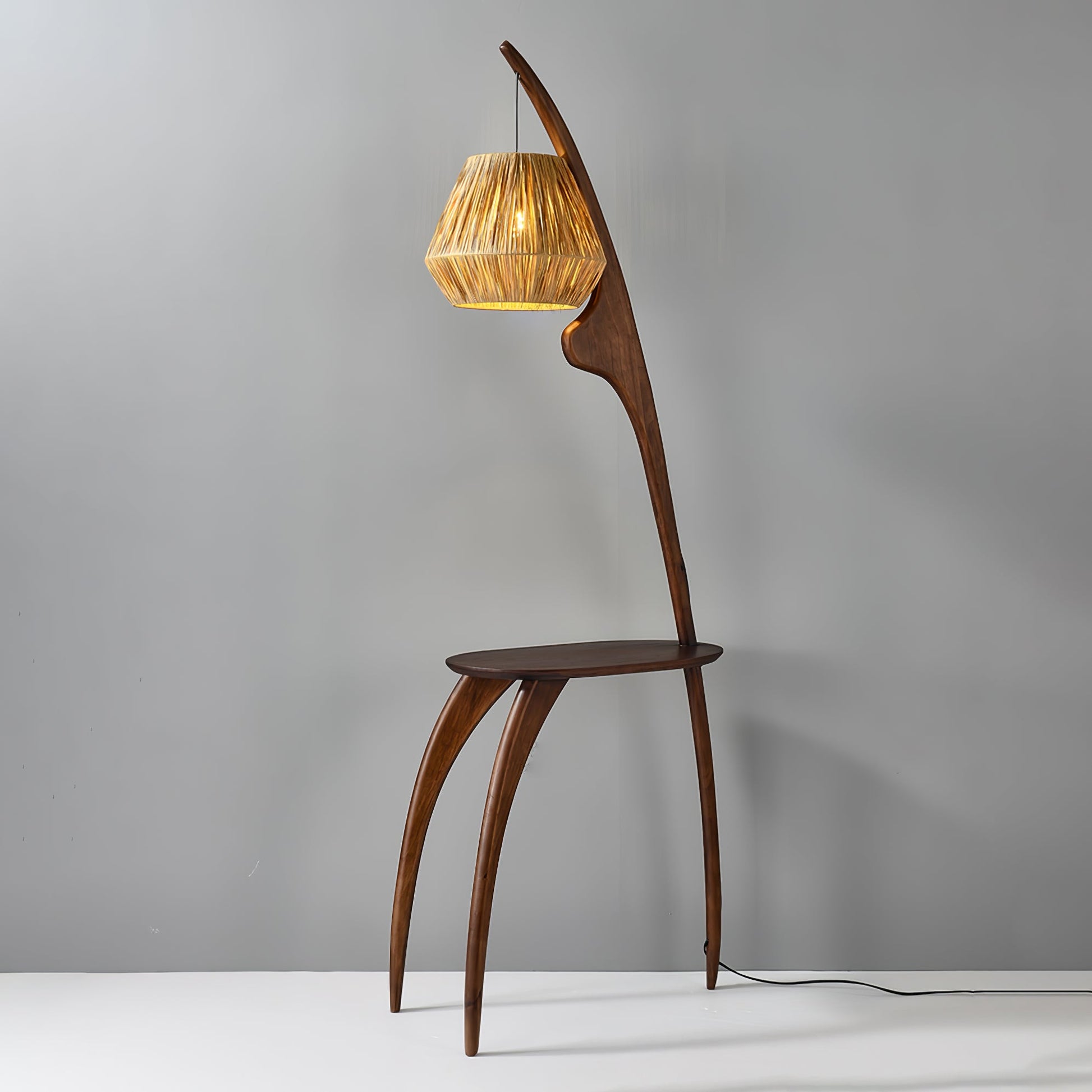 Curved Mantis Arm Floor Lamp - Blowlighting