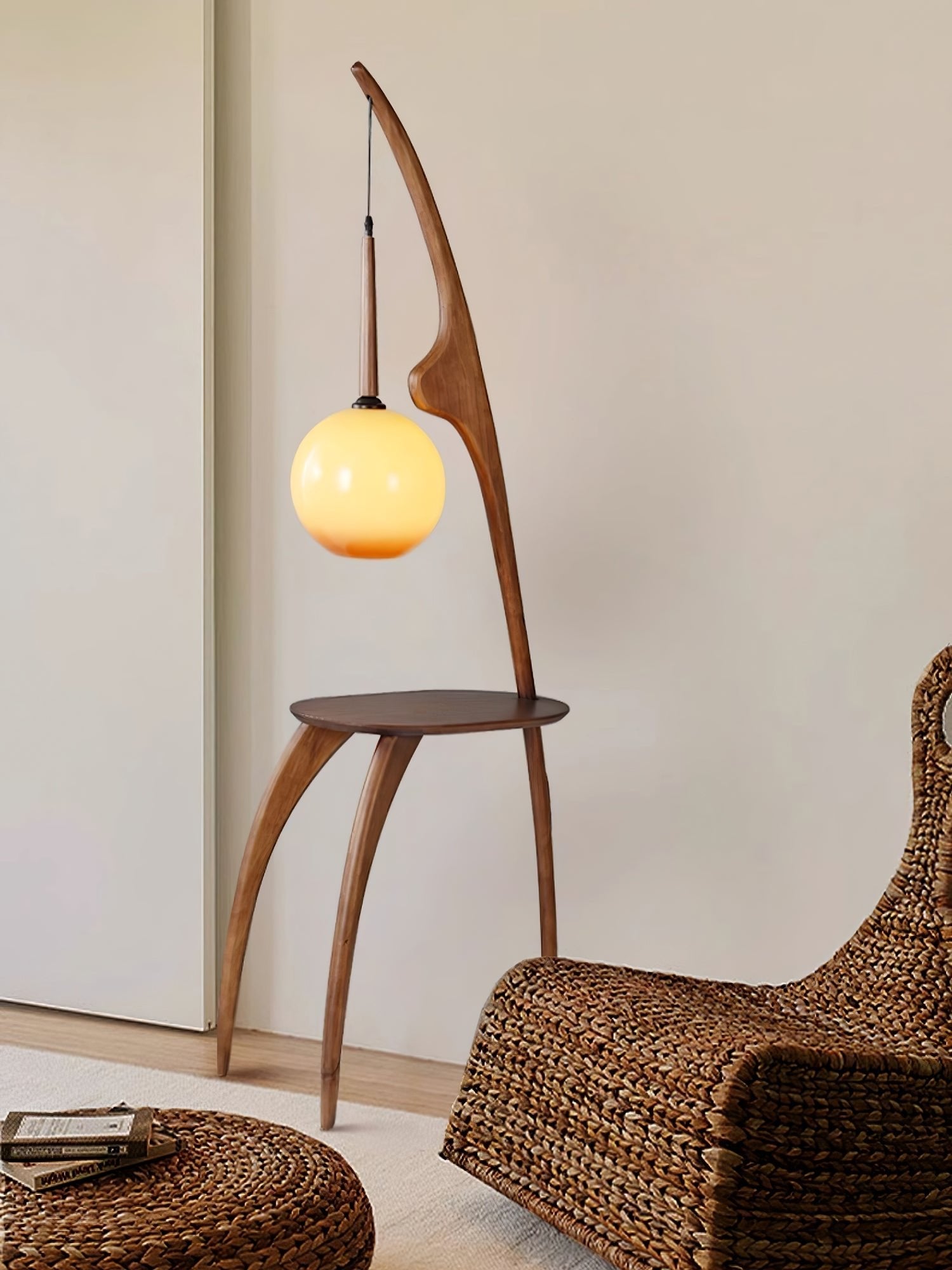 Curved Mantis Arm Floor Lamp - Blowlighting