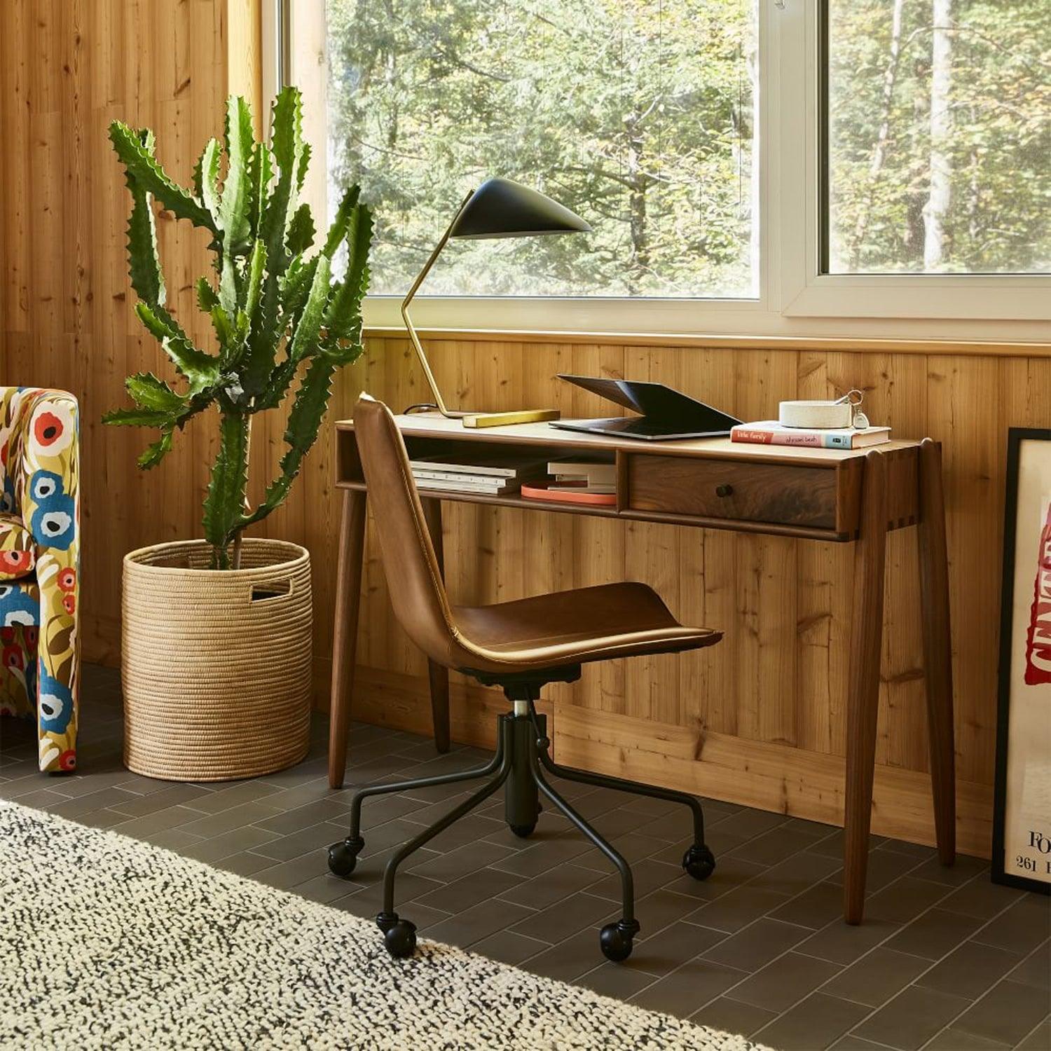 Curvilinear Mid-Century Table Lamp - Blowlighting