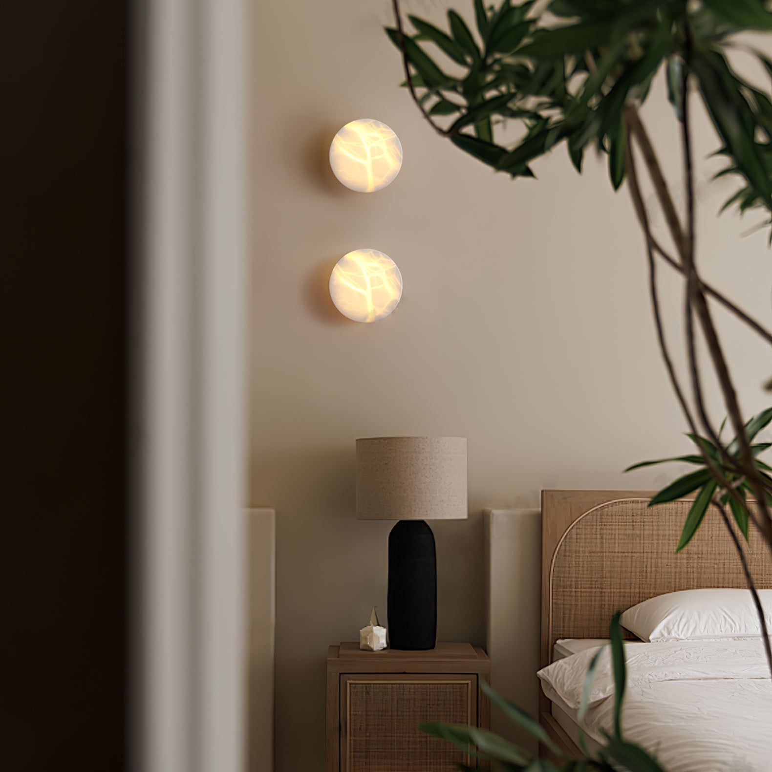 Olzorira Alabaster Wall Light - Blowlighting