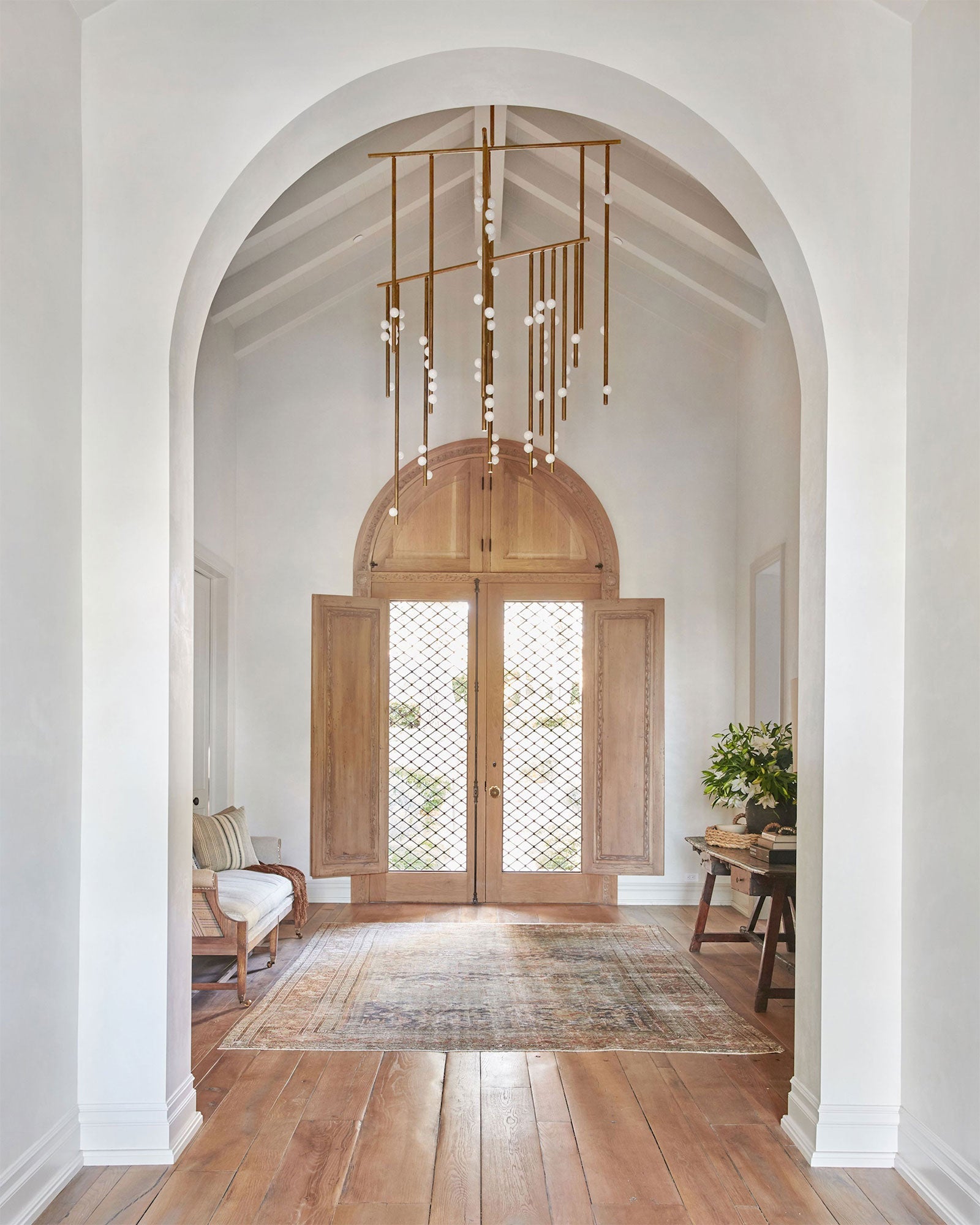 Eurzoris Geometric Brass Linear Pendant Light Chandelier - Blowlighting