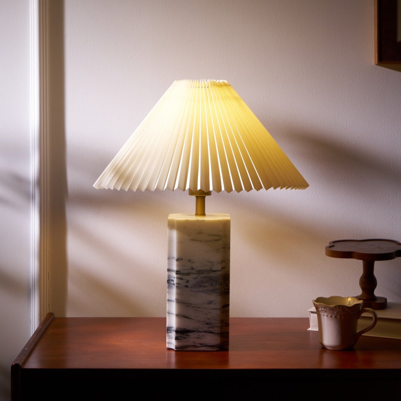 Bianca Marble Table Lamp - Blowlighting