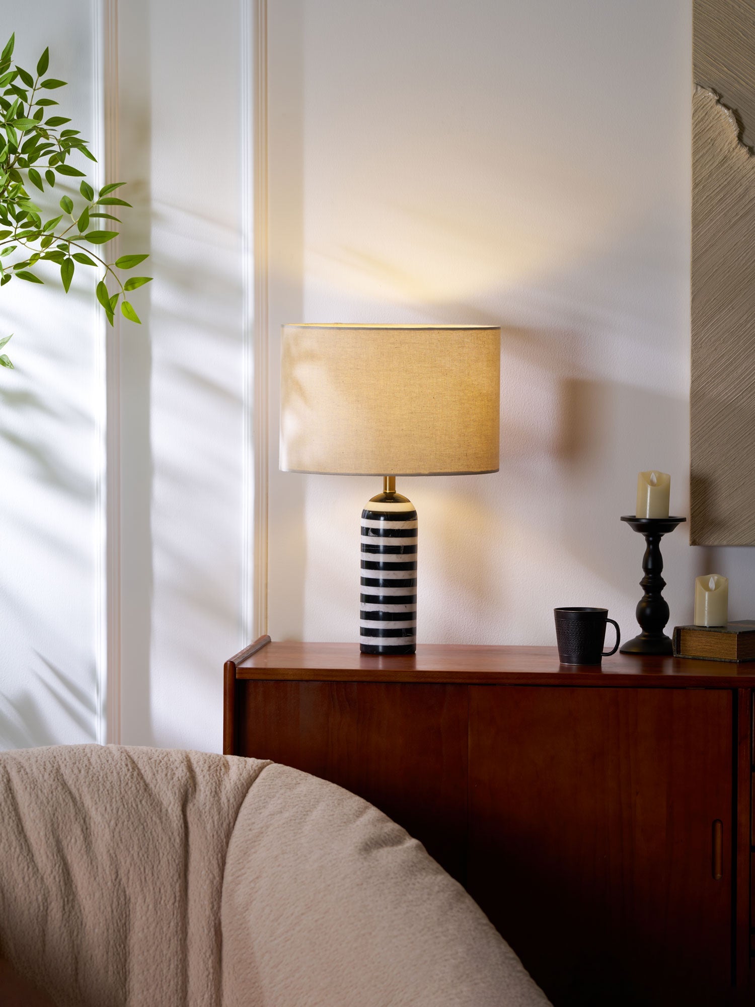 Tuxedo Marble Table Lamp - Blowlighting