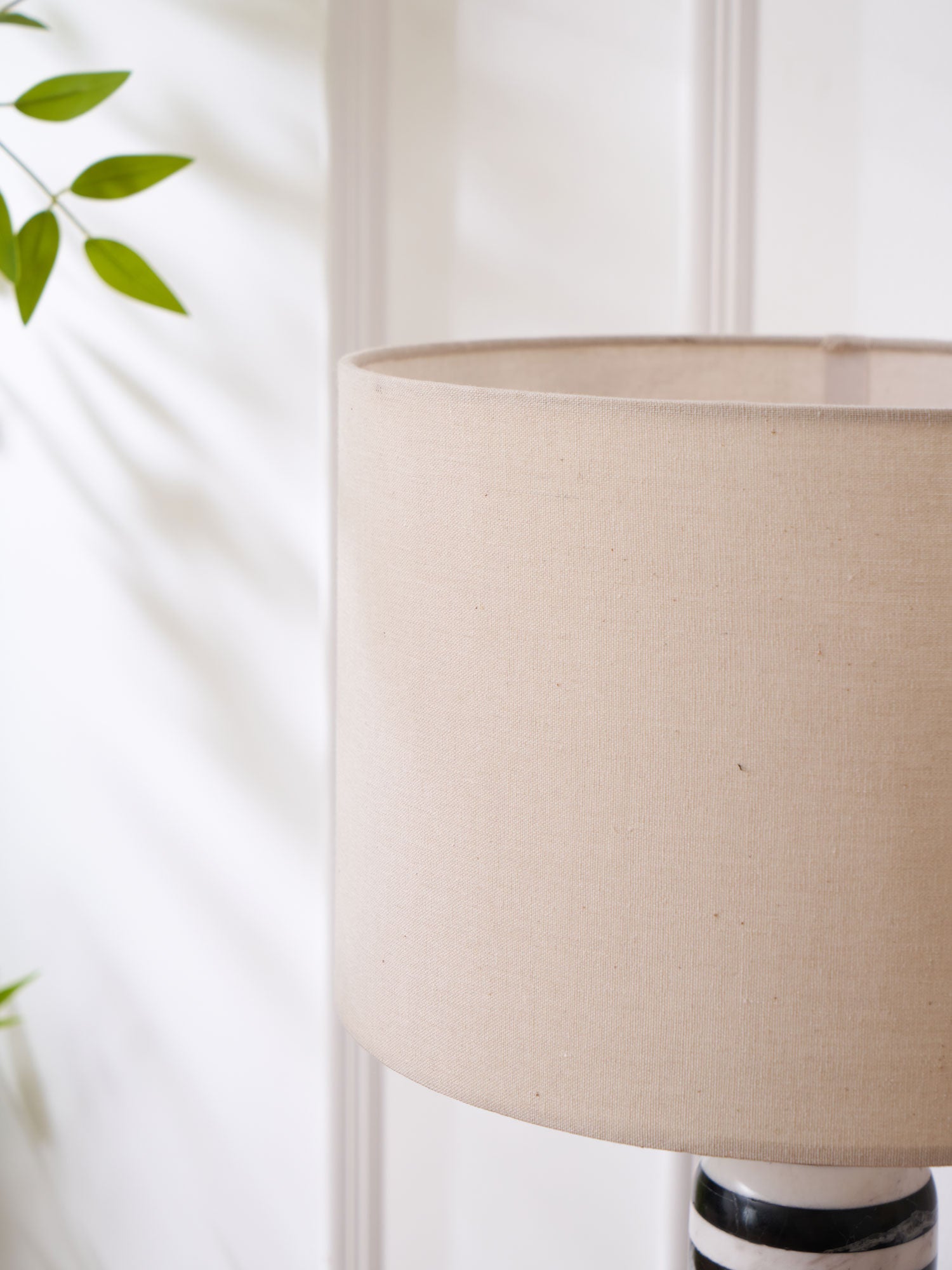 Tuxedo Marble Table Lamp - Blowlighting