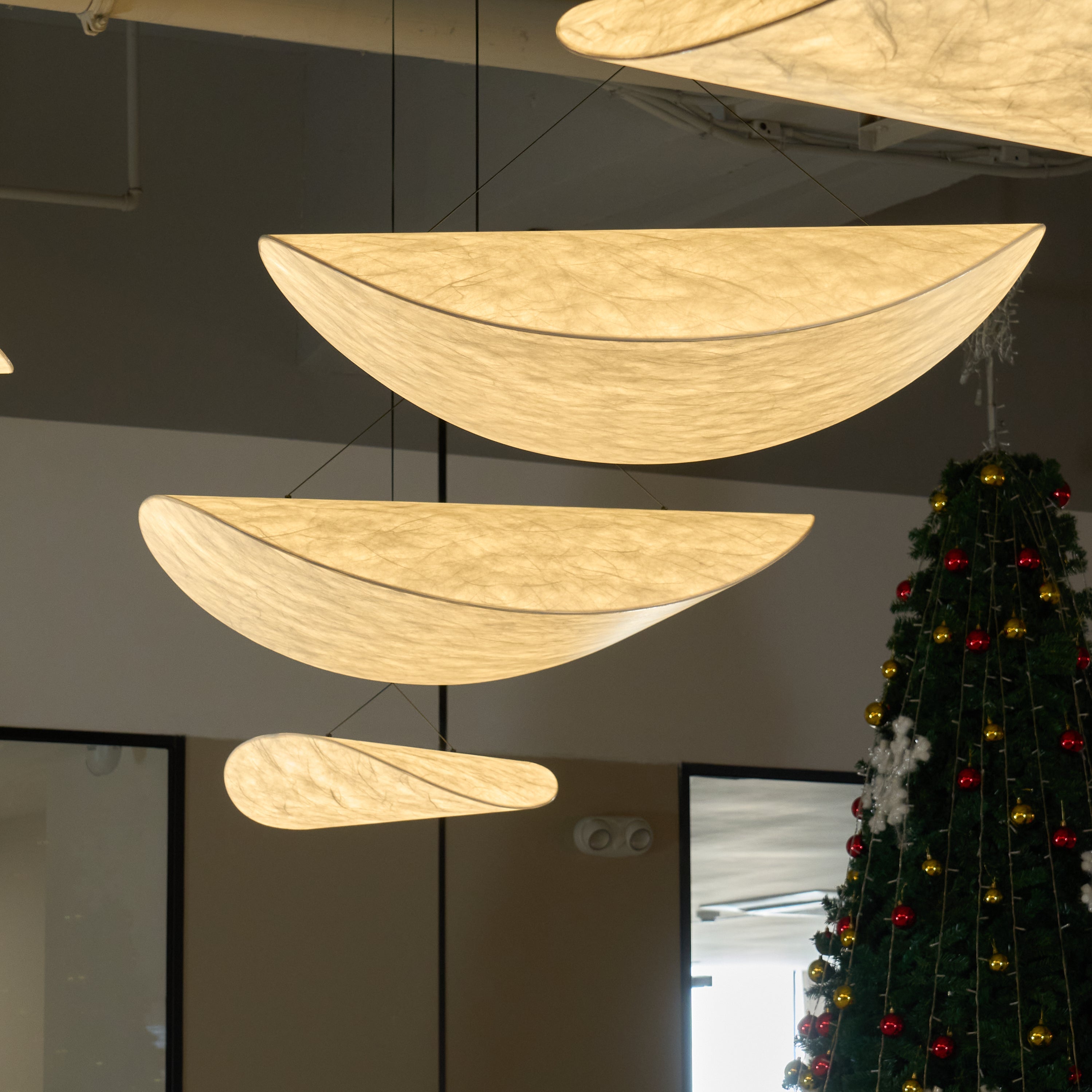 Tense Pendant Light - Blowlighting