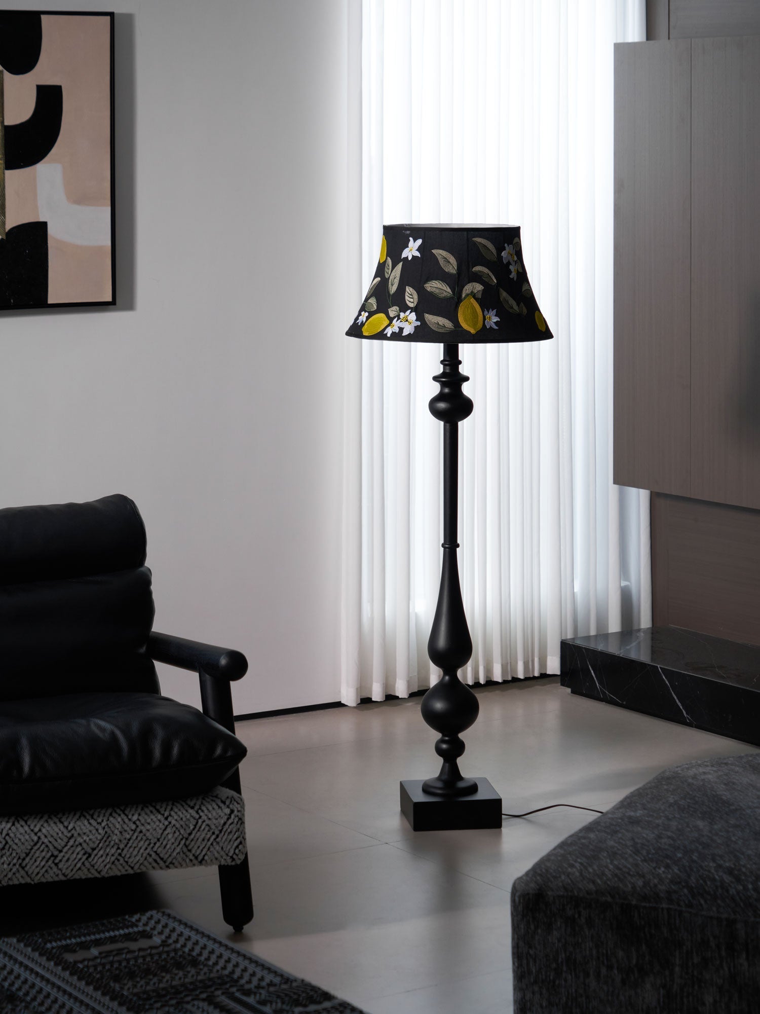 Victoria Floor Lamp - Blowlighting