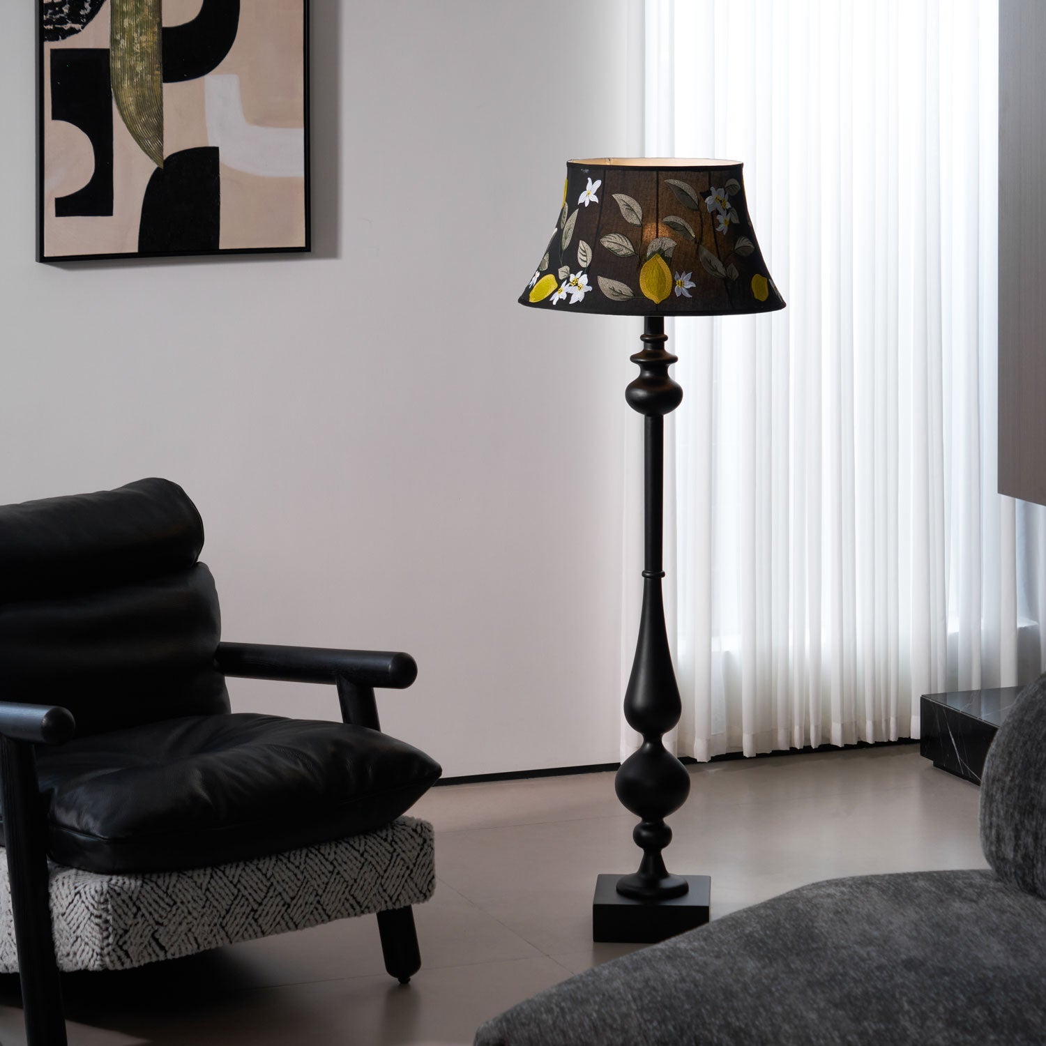 Victoria Floor Lamp - Blowlighting