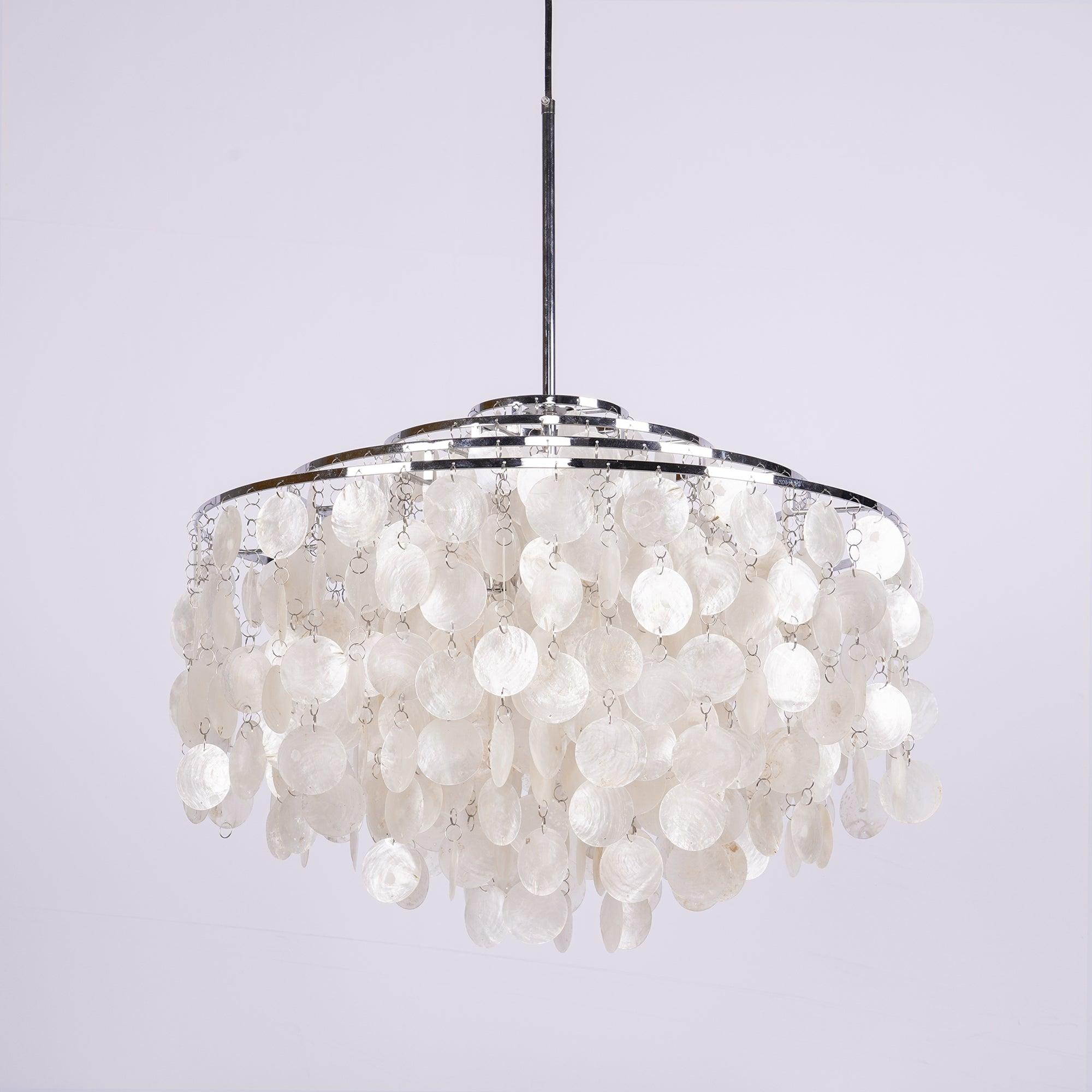 Round Shell Chandelier - Blowlighting