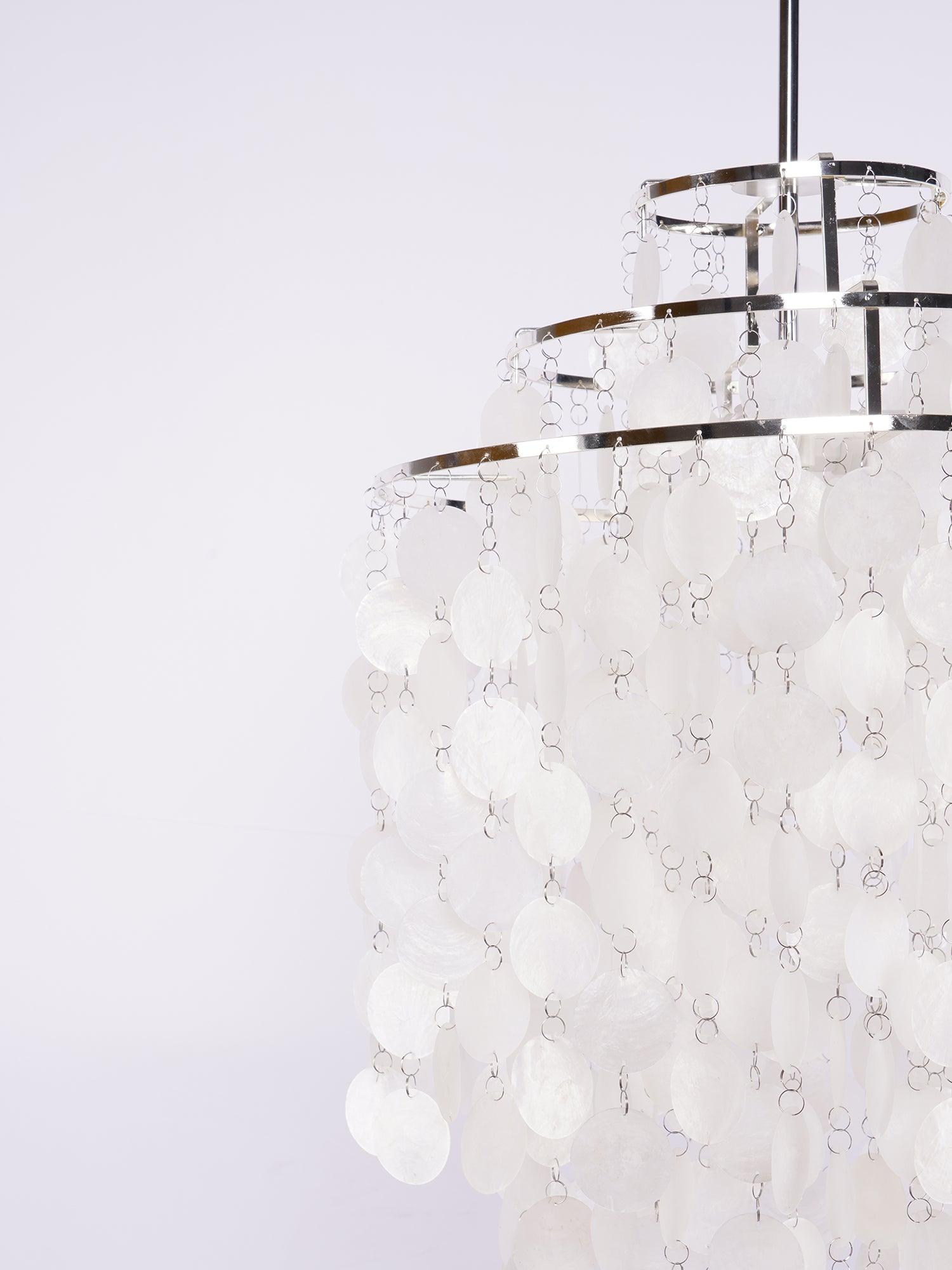 Round Shell Chandelier - Blowlighting