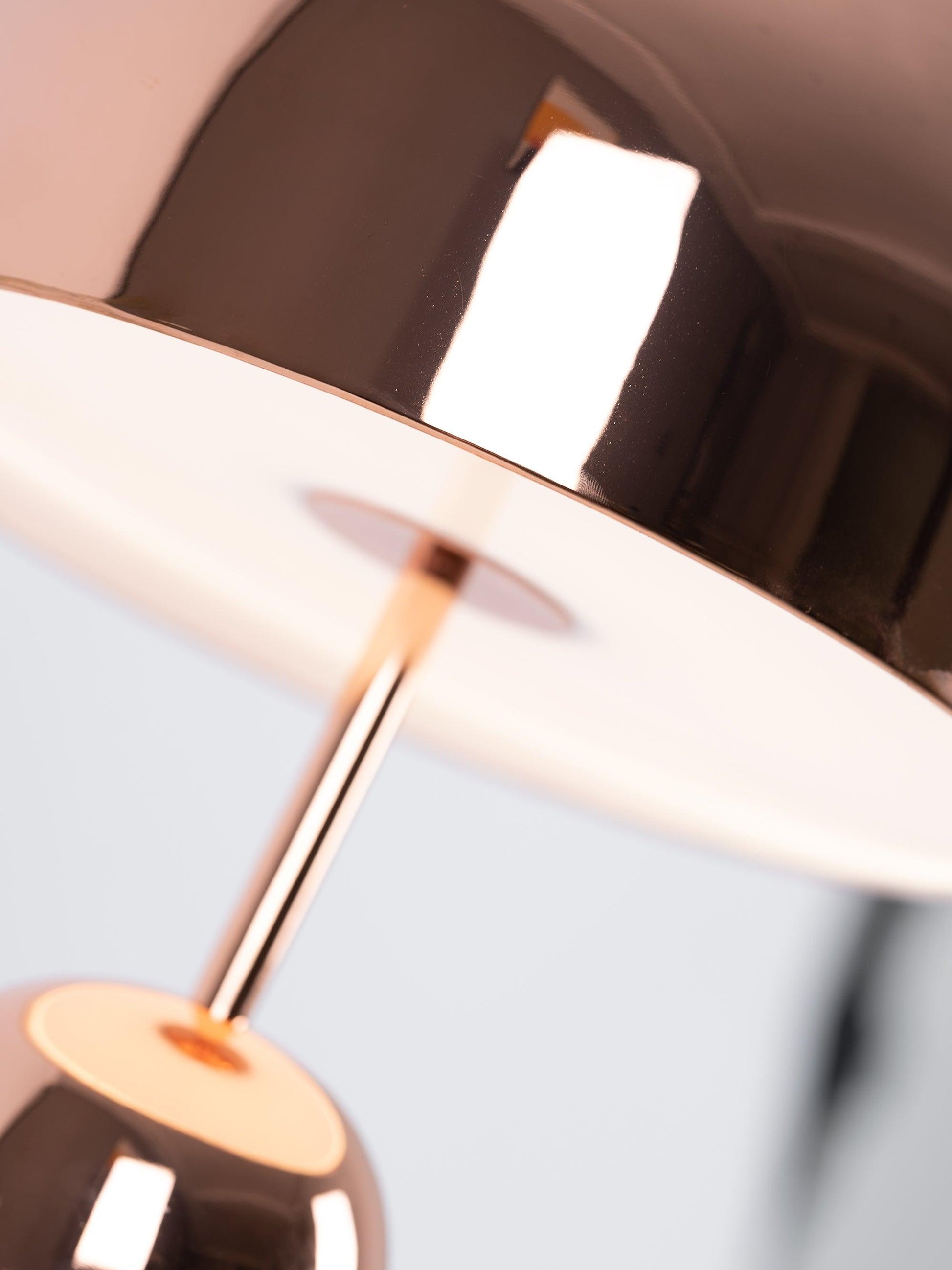Bell Table Light - Blowlighting