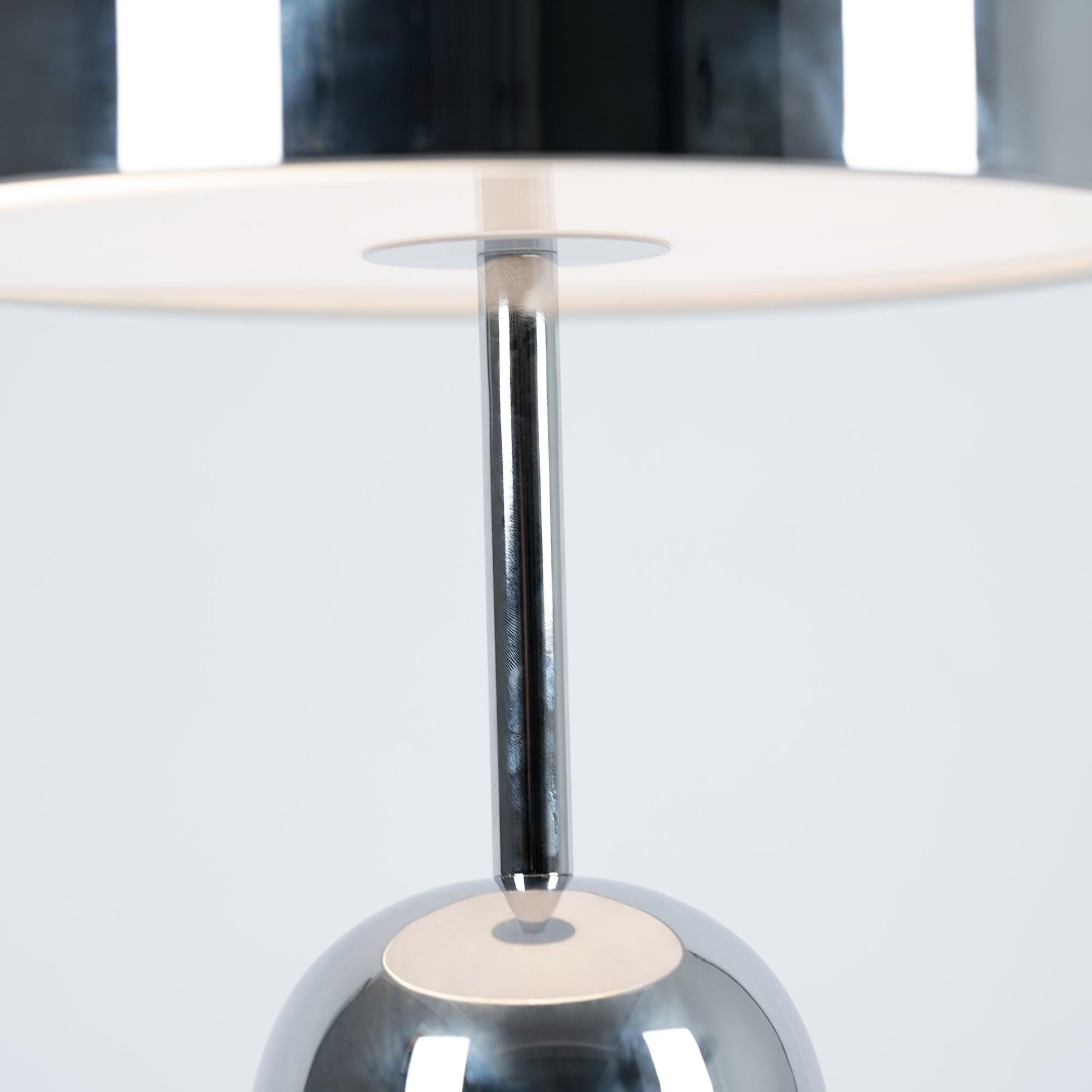 Bell Table Light - Blowlighting