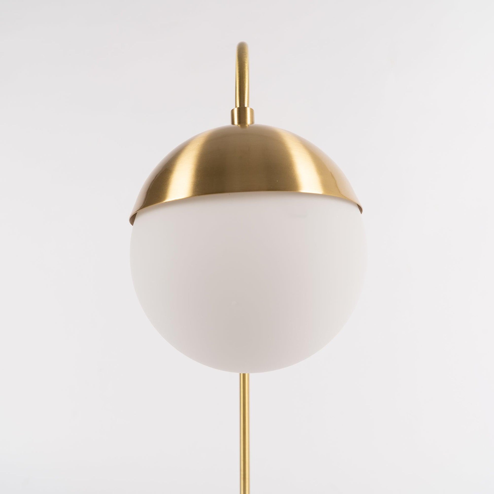 Cedar Moss Table Lamp - Blowlighting