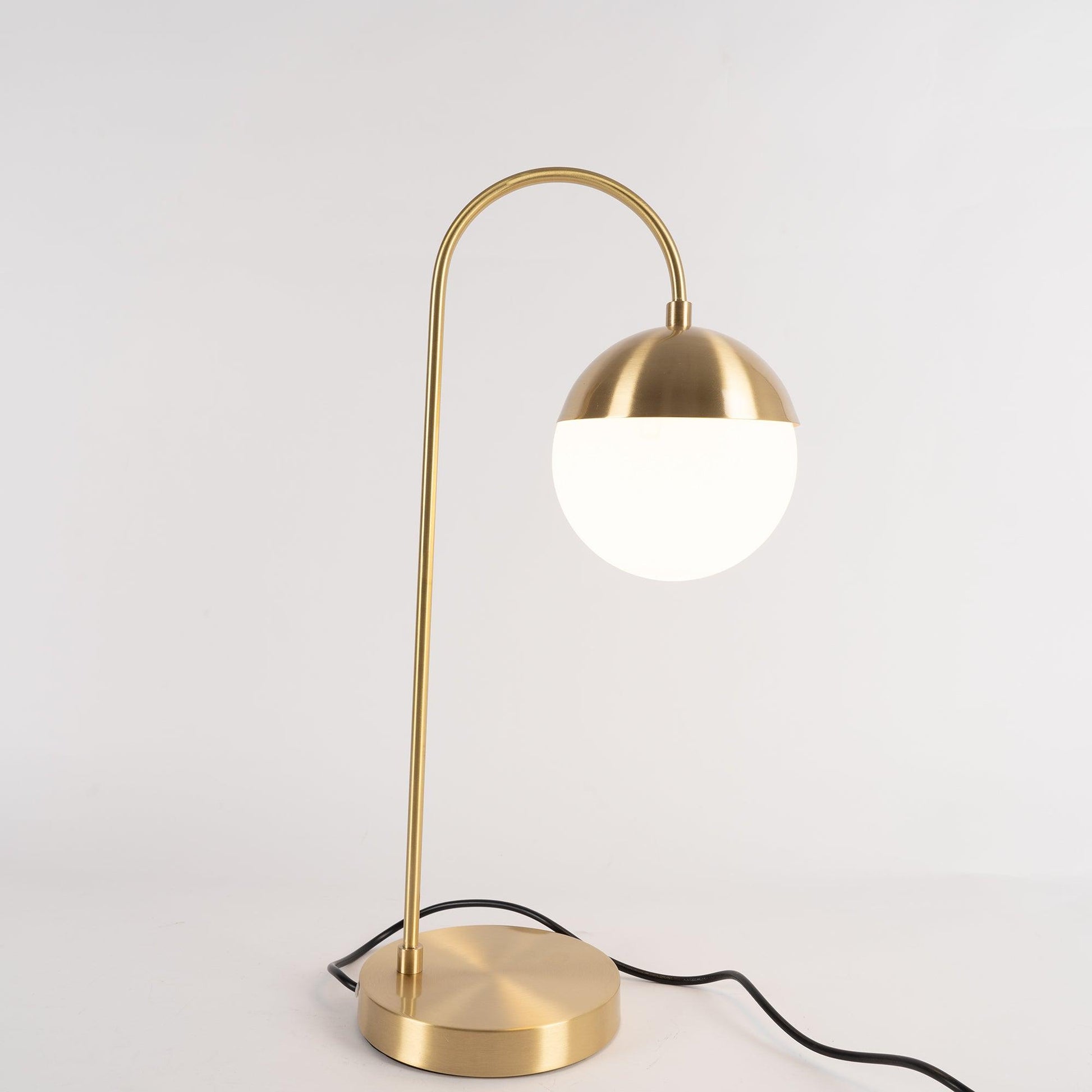 Cedar Moss Table Lamp - Blowlighting