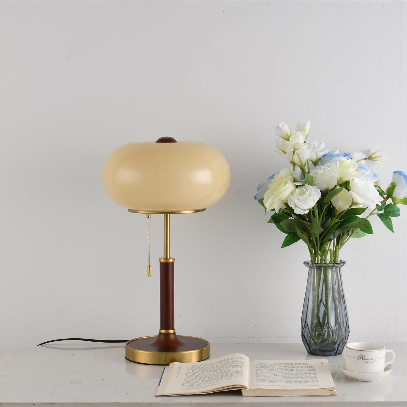 Liora Lantern Table Lamp - Blowlighting