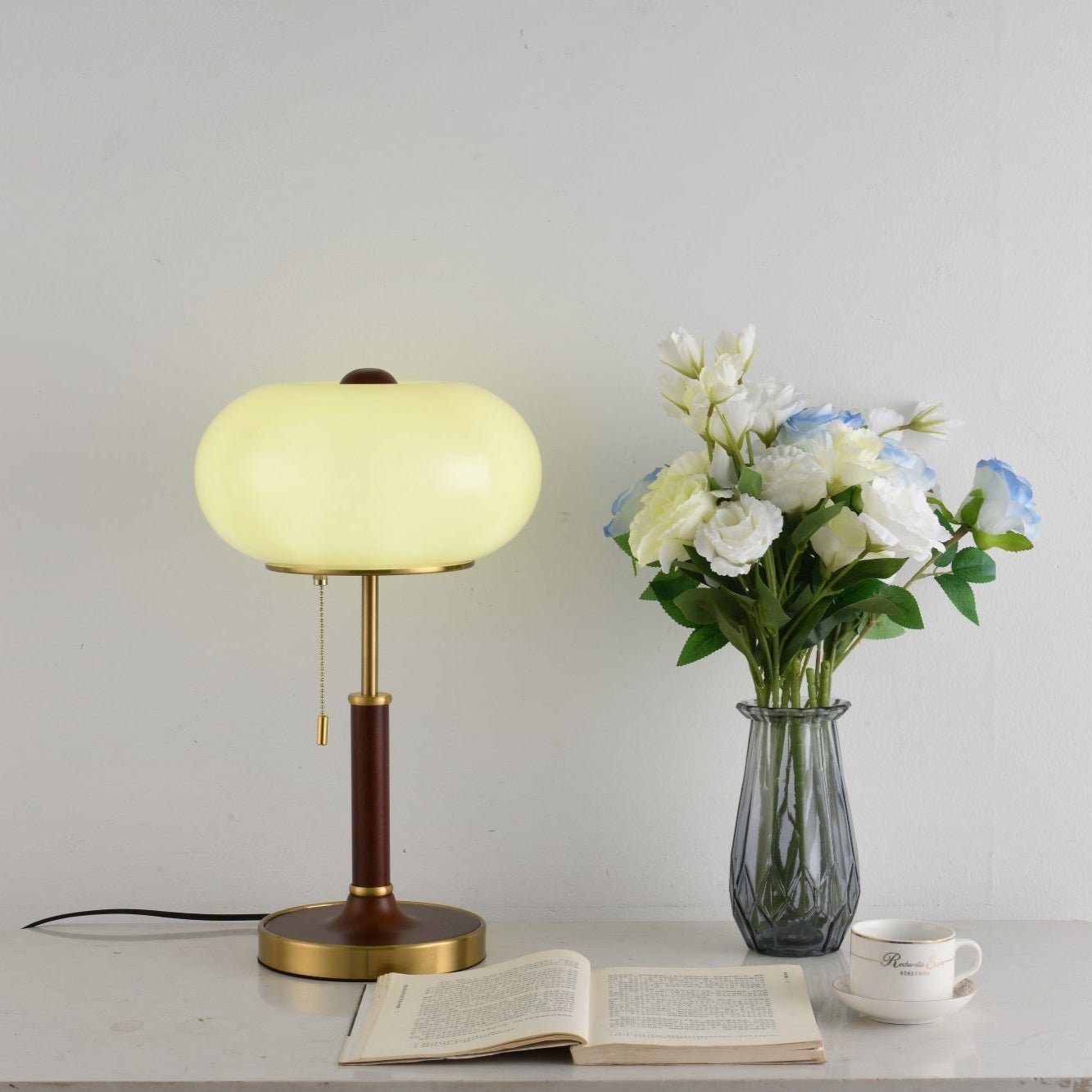 Liora Lantern Table Lamp - Blowlighting