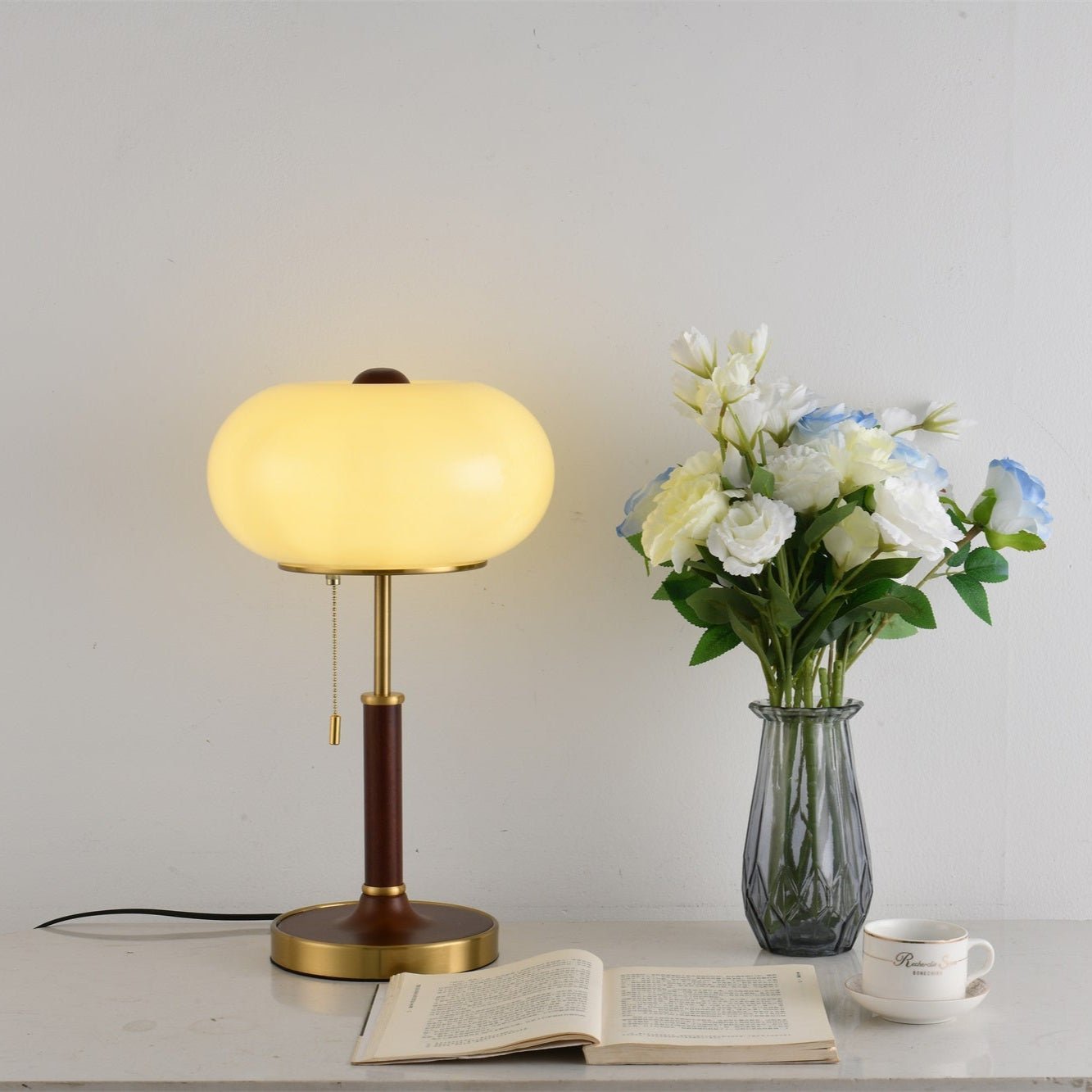 Liora Lantern Table Lamp - Blowlighting