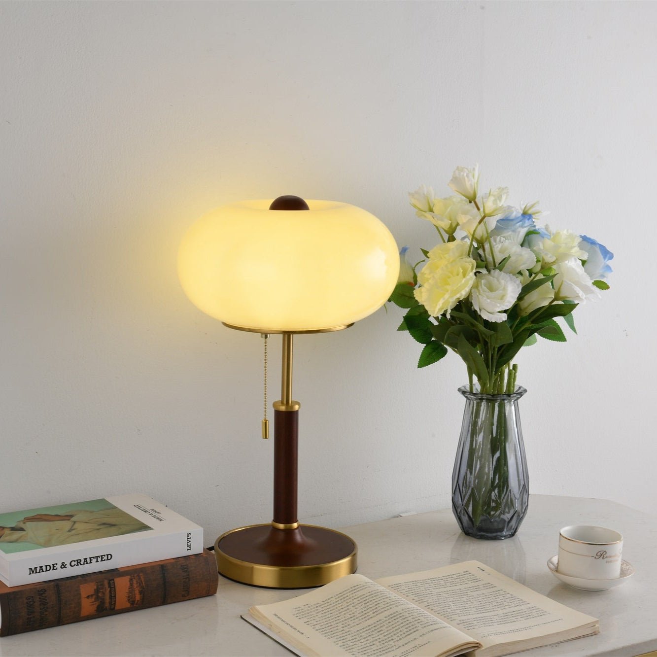 Liora Lantern Table Lamp - Blowlighting