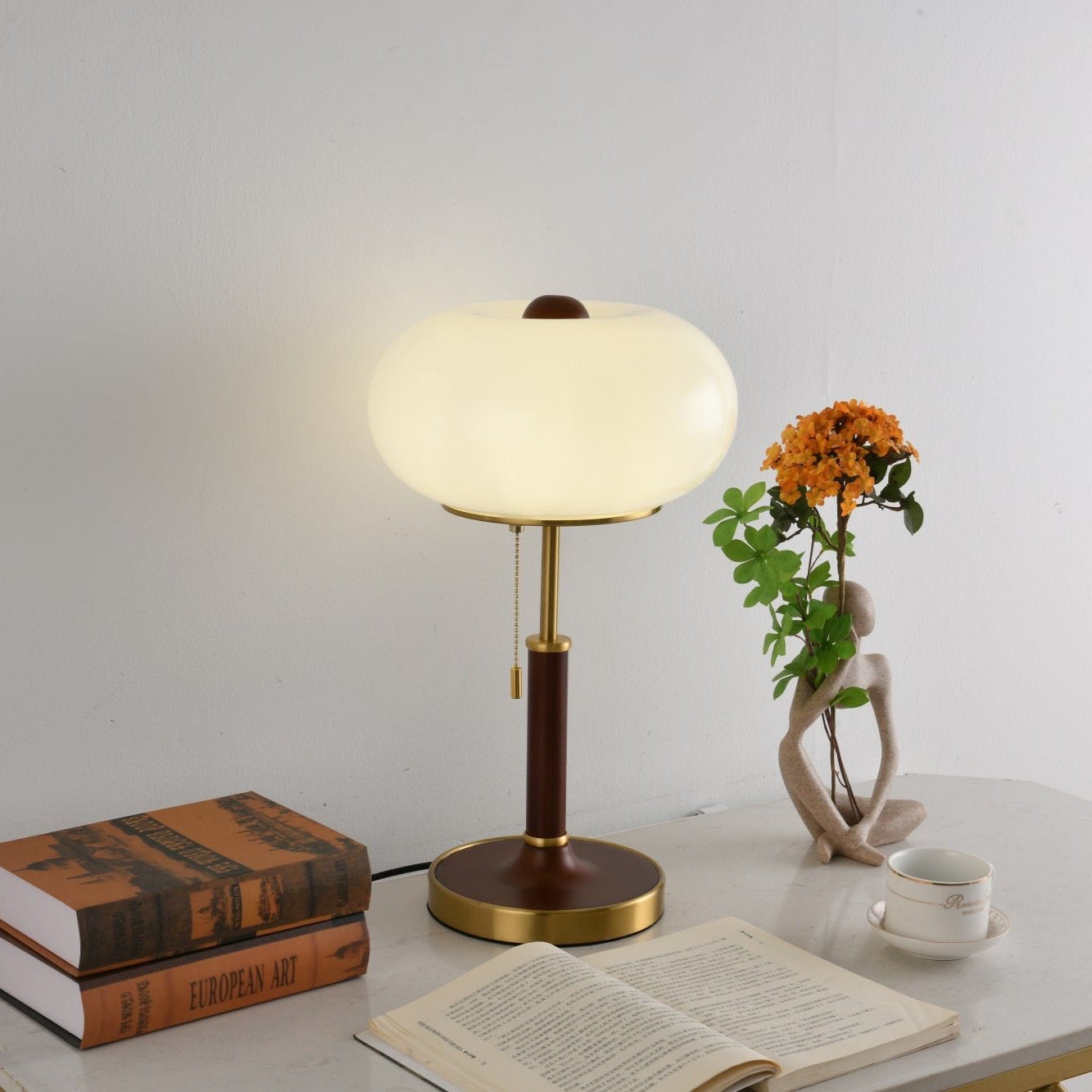 Liora Lantern Table Lamp - Blowlighting