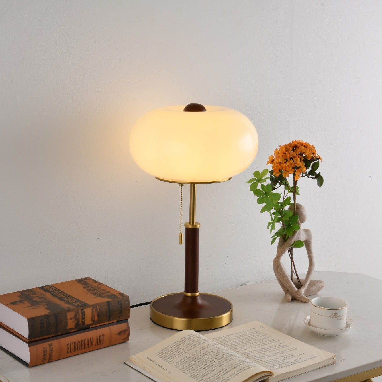 Liora Lantern Table Lamp - Blowlighting
