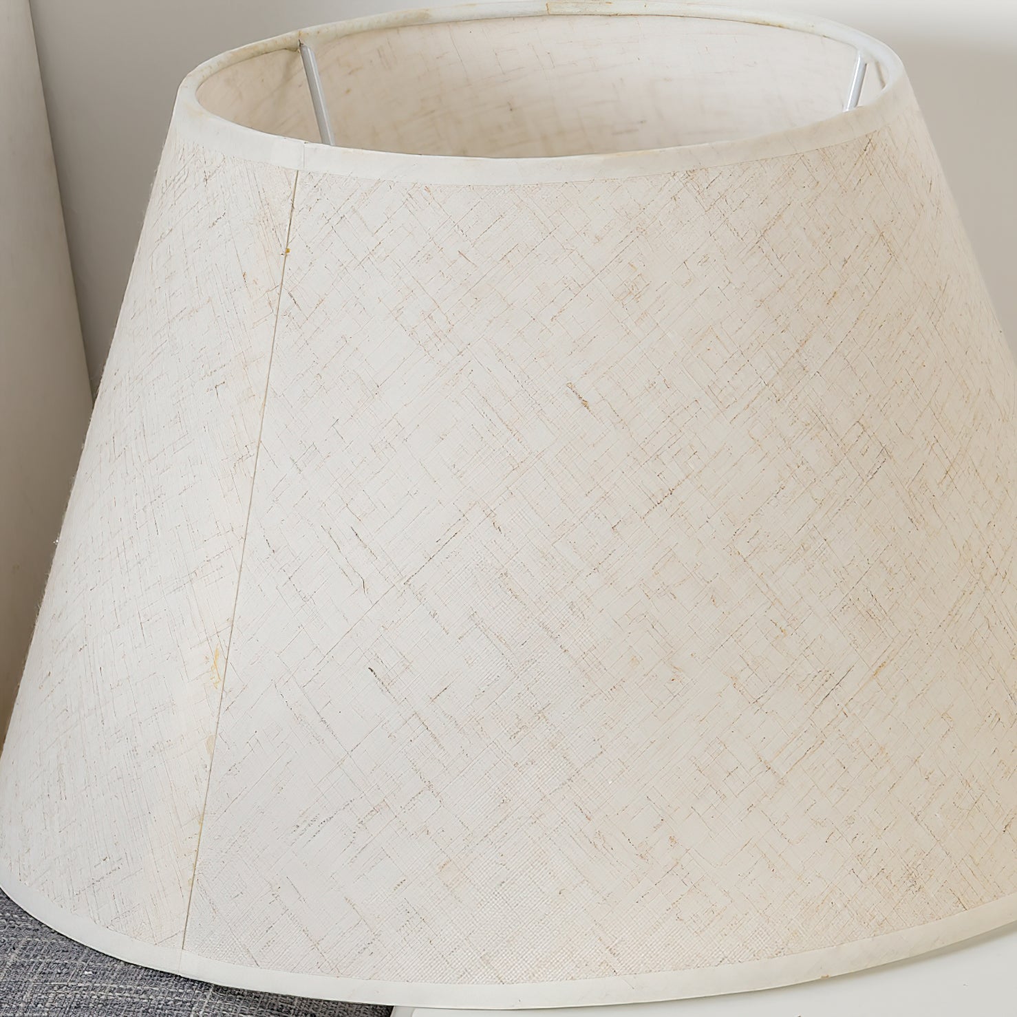 Dalton Table Lamp - Blowlighting
