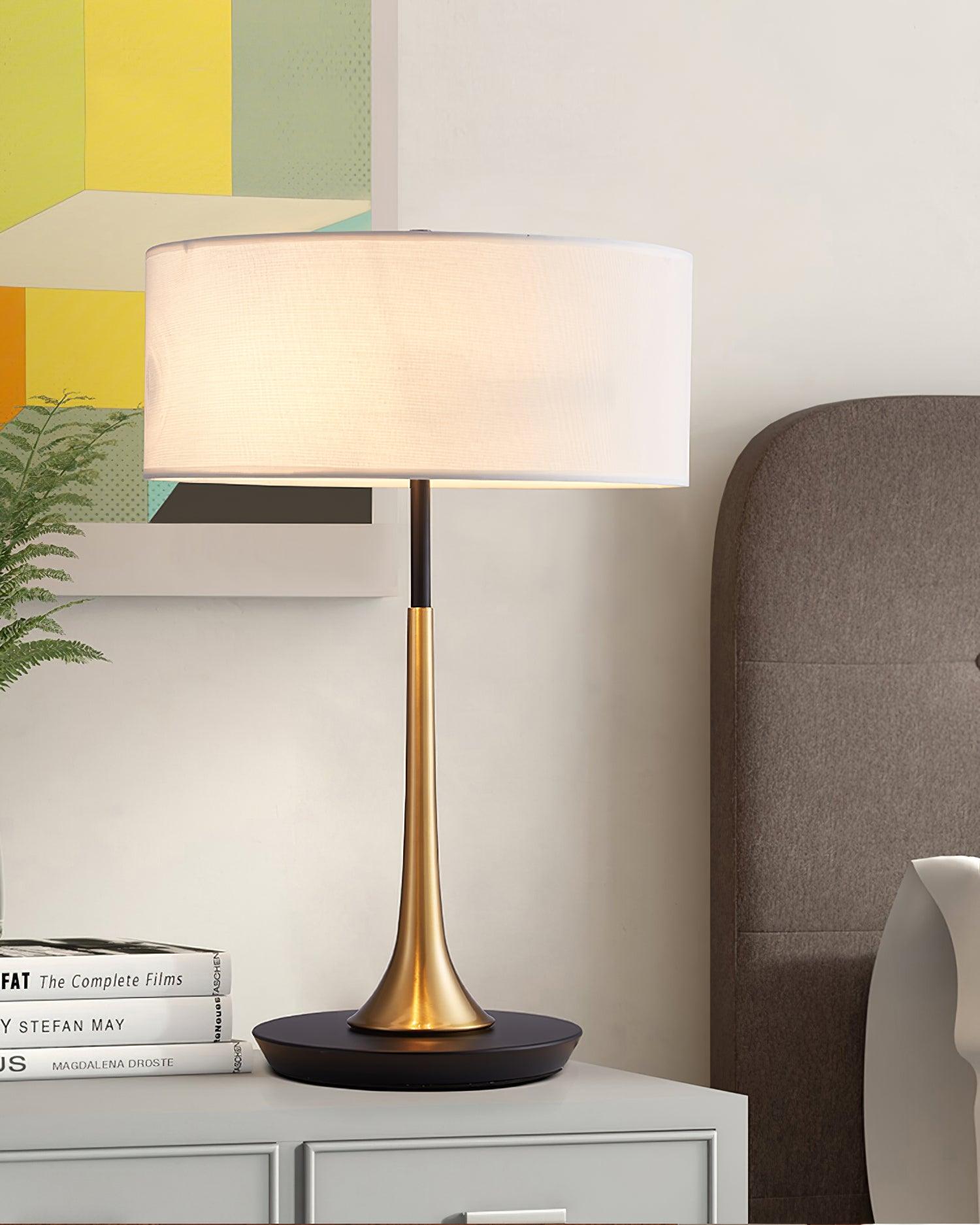 Dana Table Lamp - Blowlighting