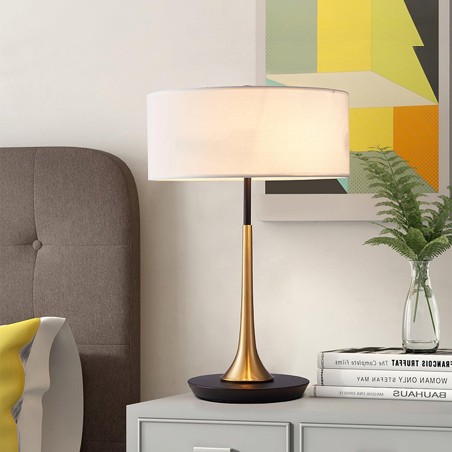 Dana Table Lamp - Blowlighting