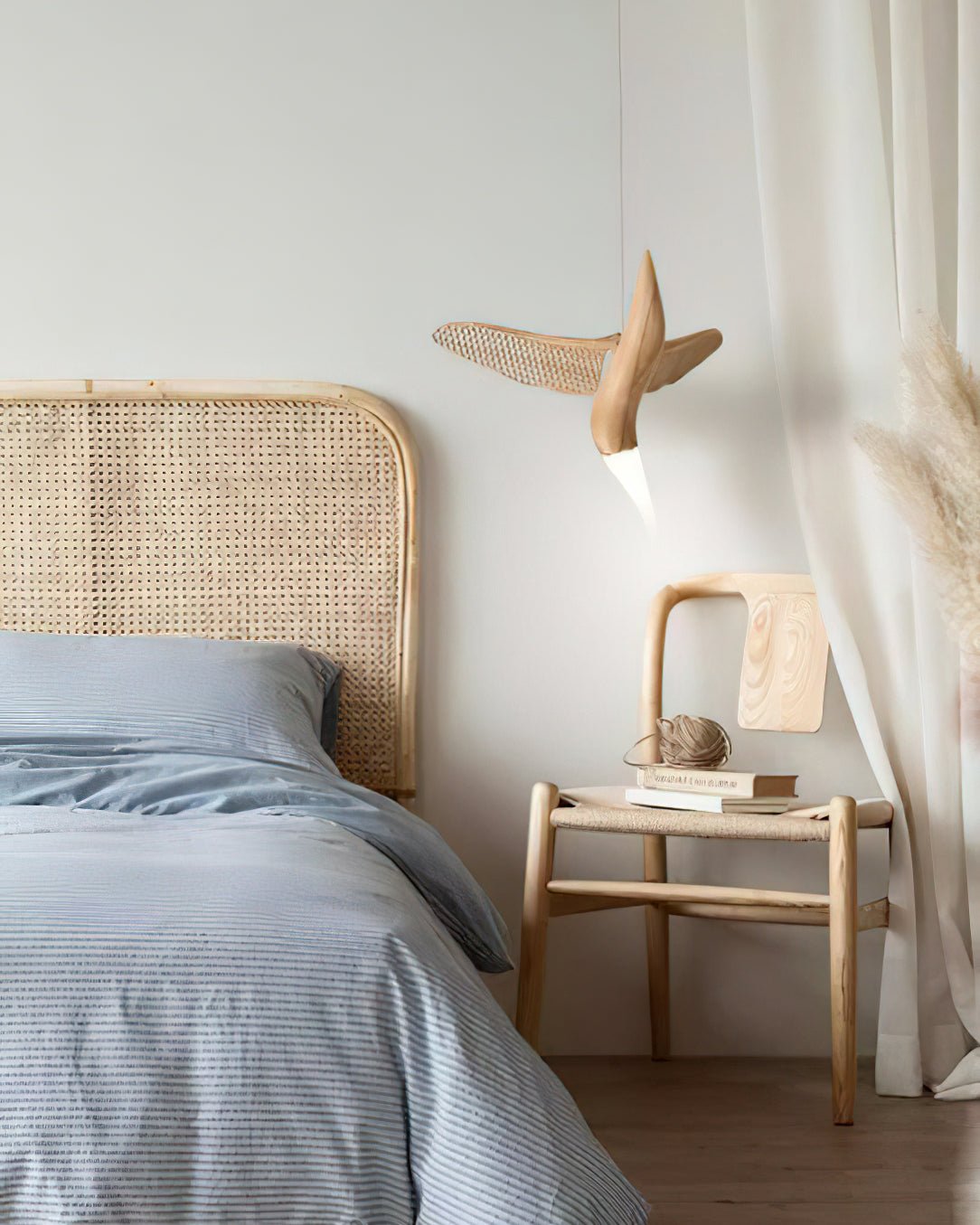 Elsilor Avian-Inspired Wood Pendant Light - Blowlighting