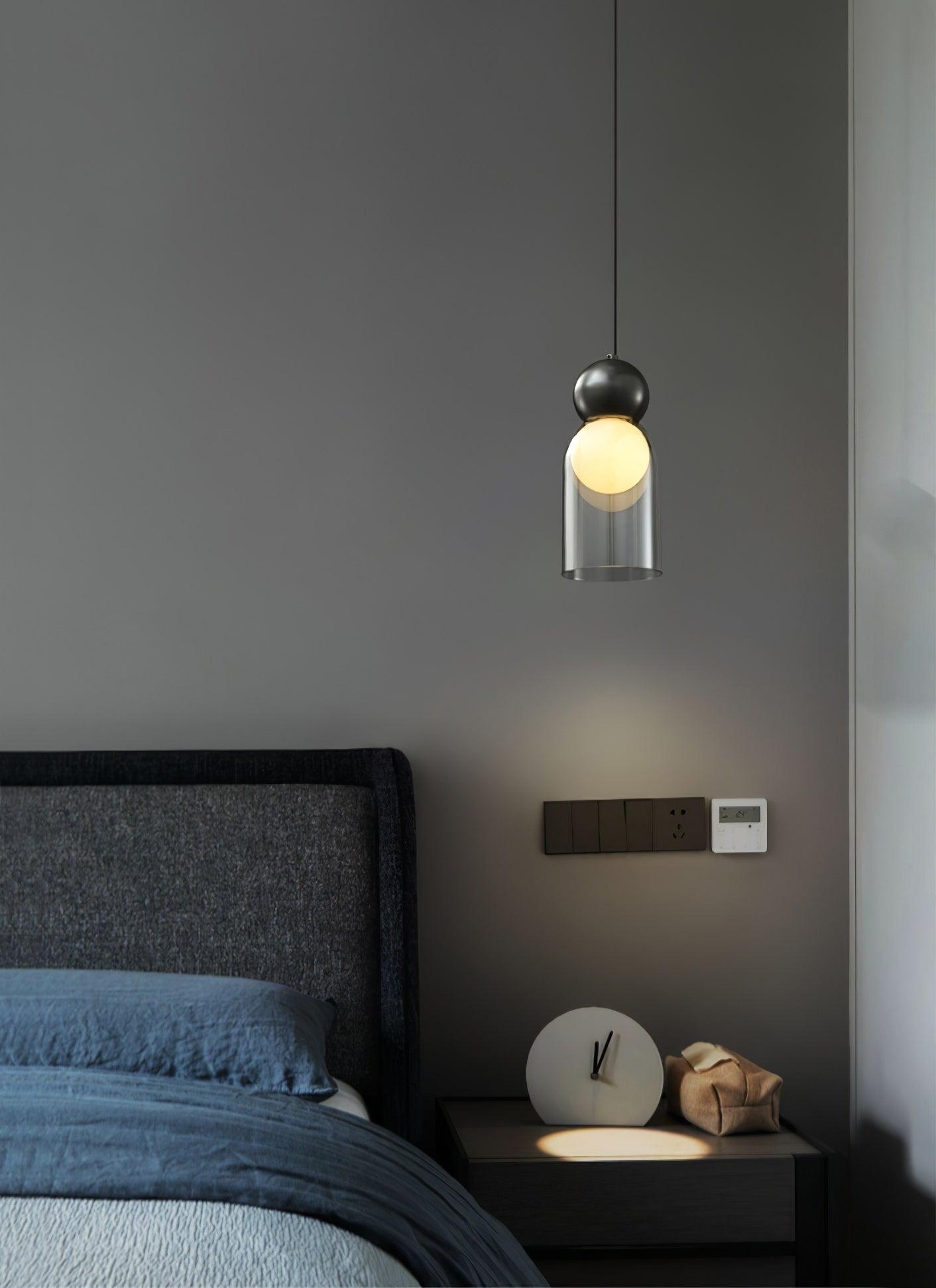 Dani Brass Pendant Lamp - Blowlighting