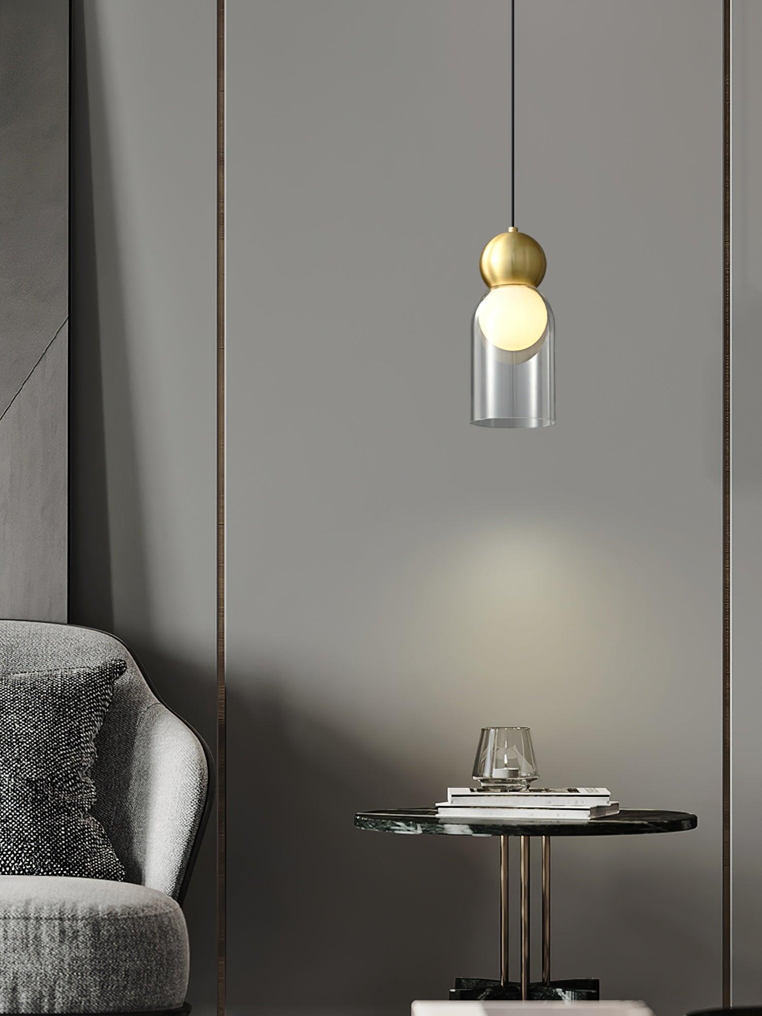 Dani Brass Pendant Lamp - Blowlighting