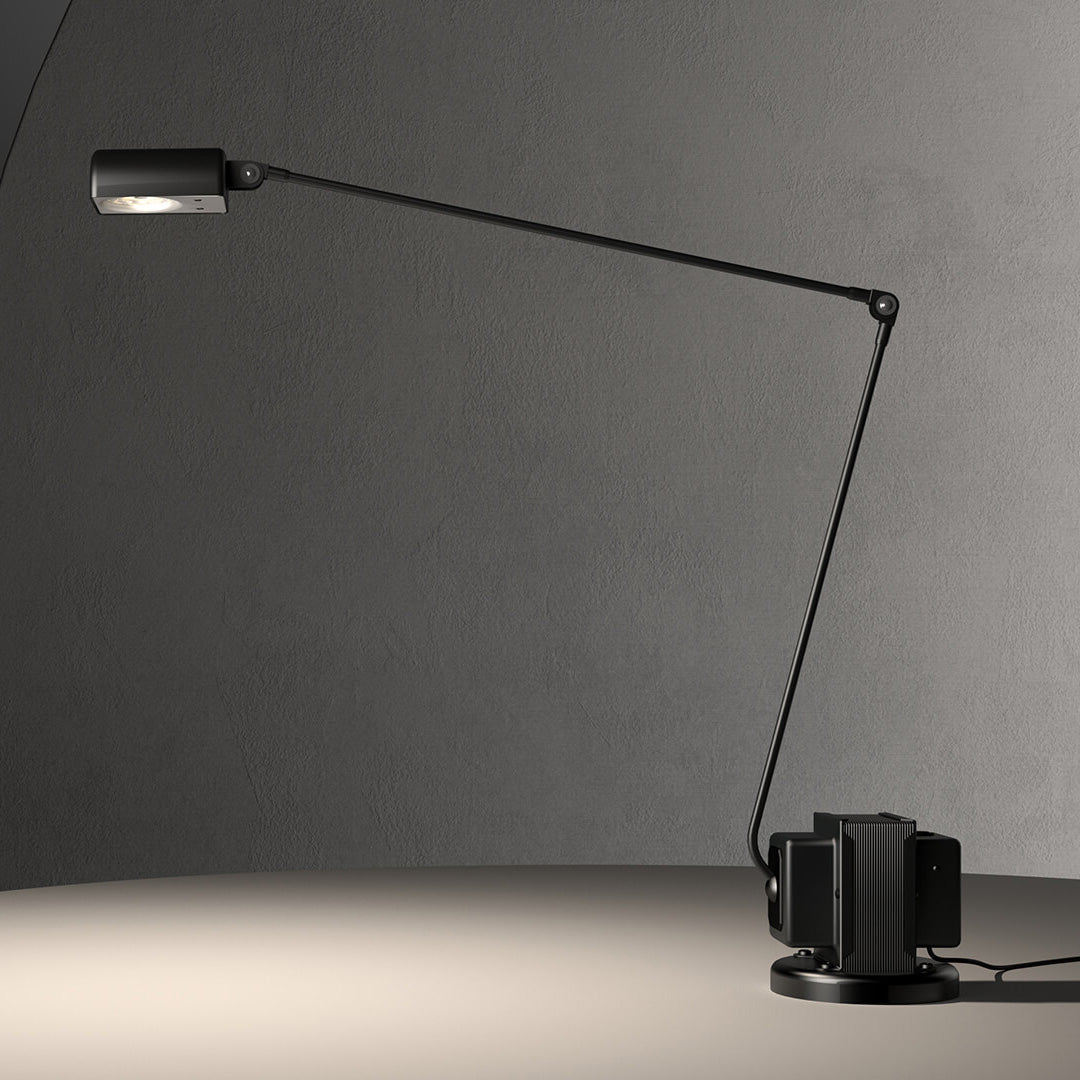 Dynamo Table Lamp - Blowlighting