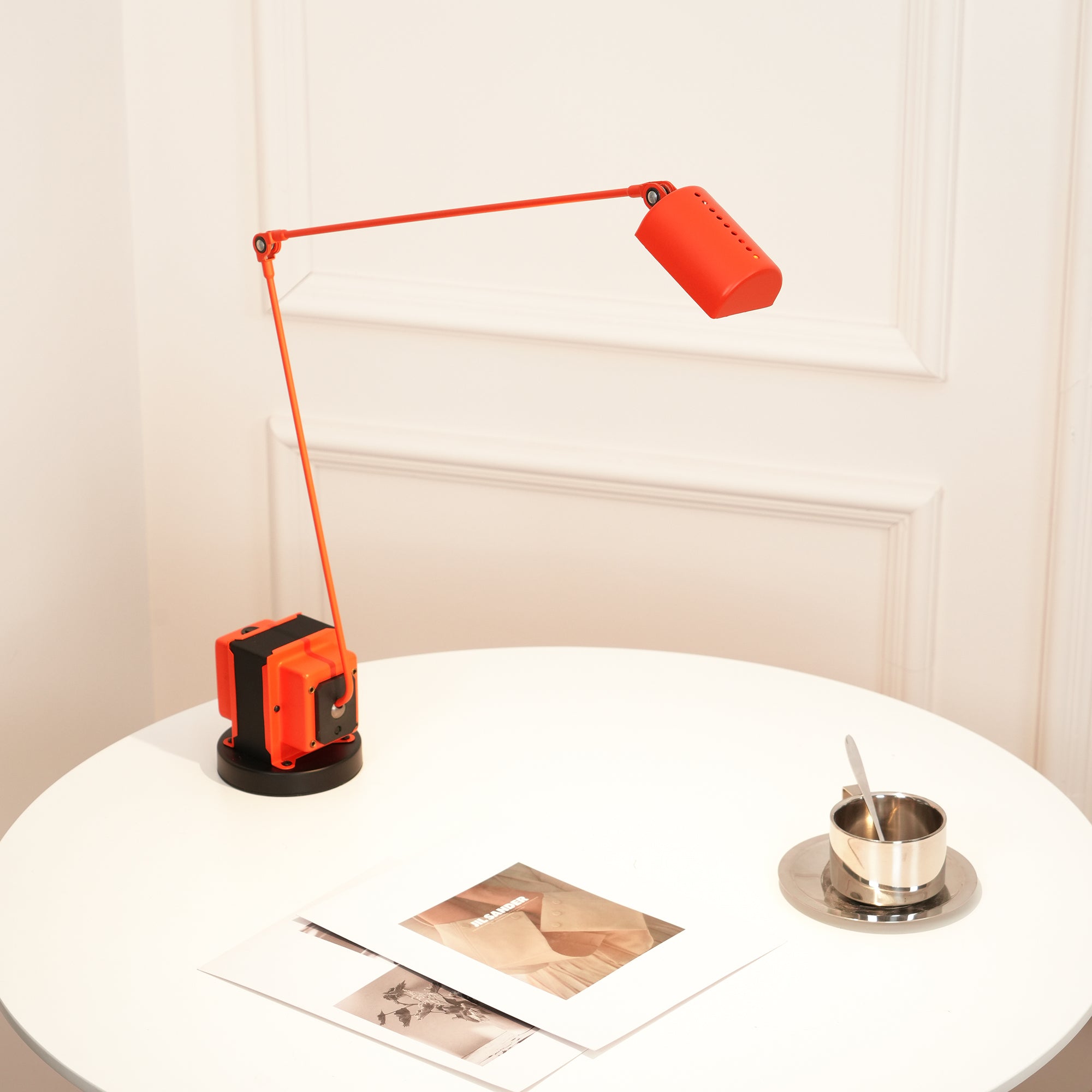 Dynamo Table Lamp - Blowlighting