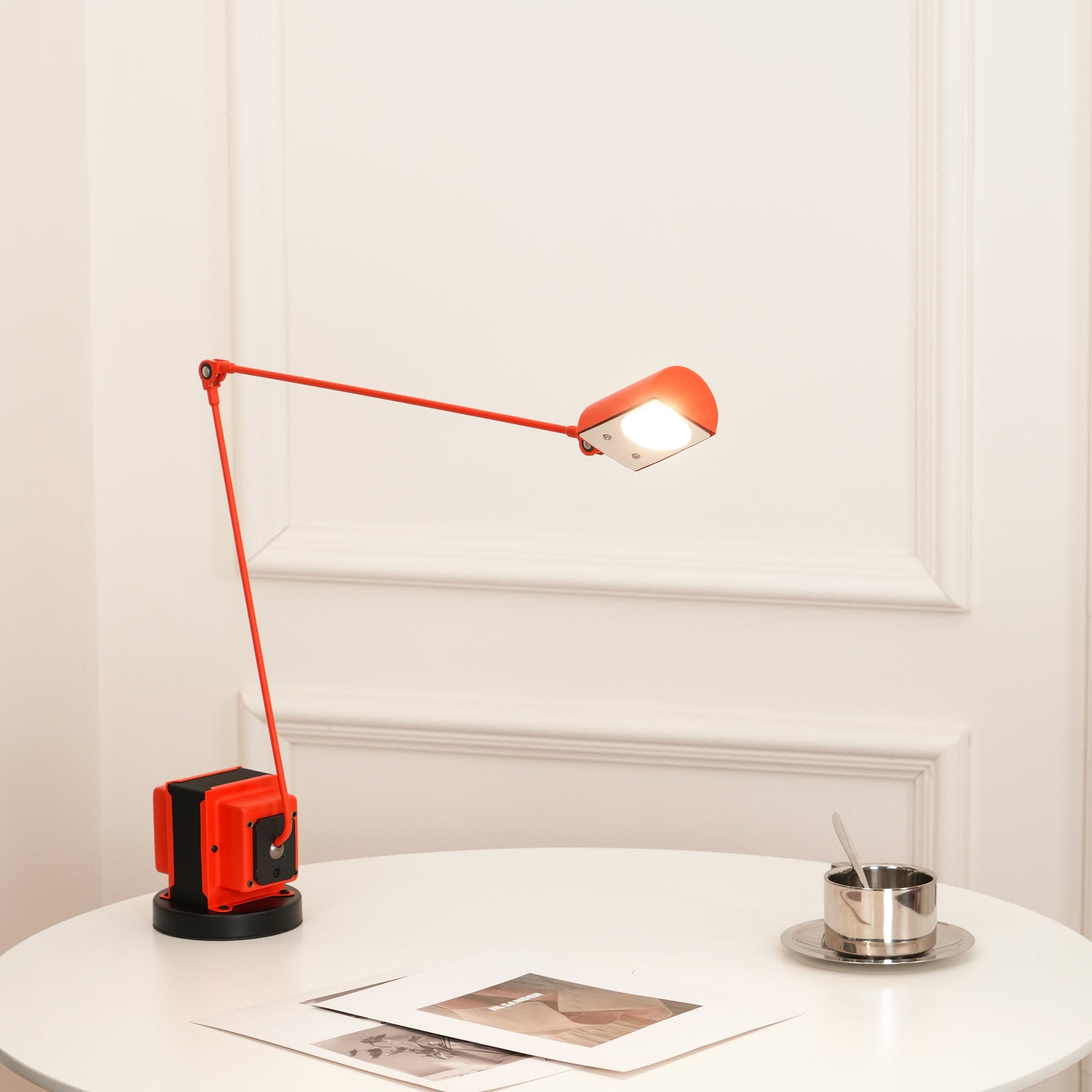 Dynamo Table Lamp - Blowlighting