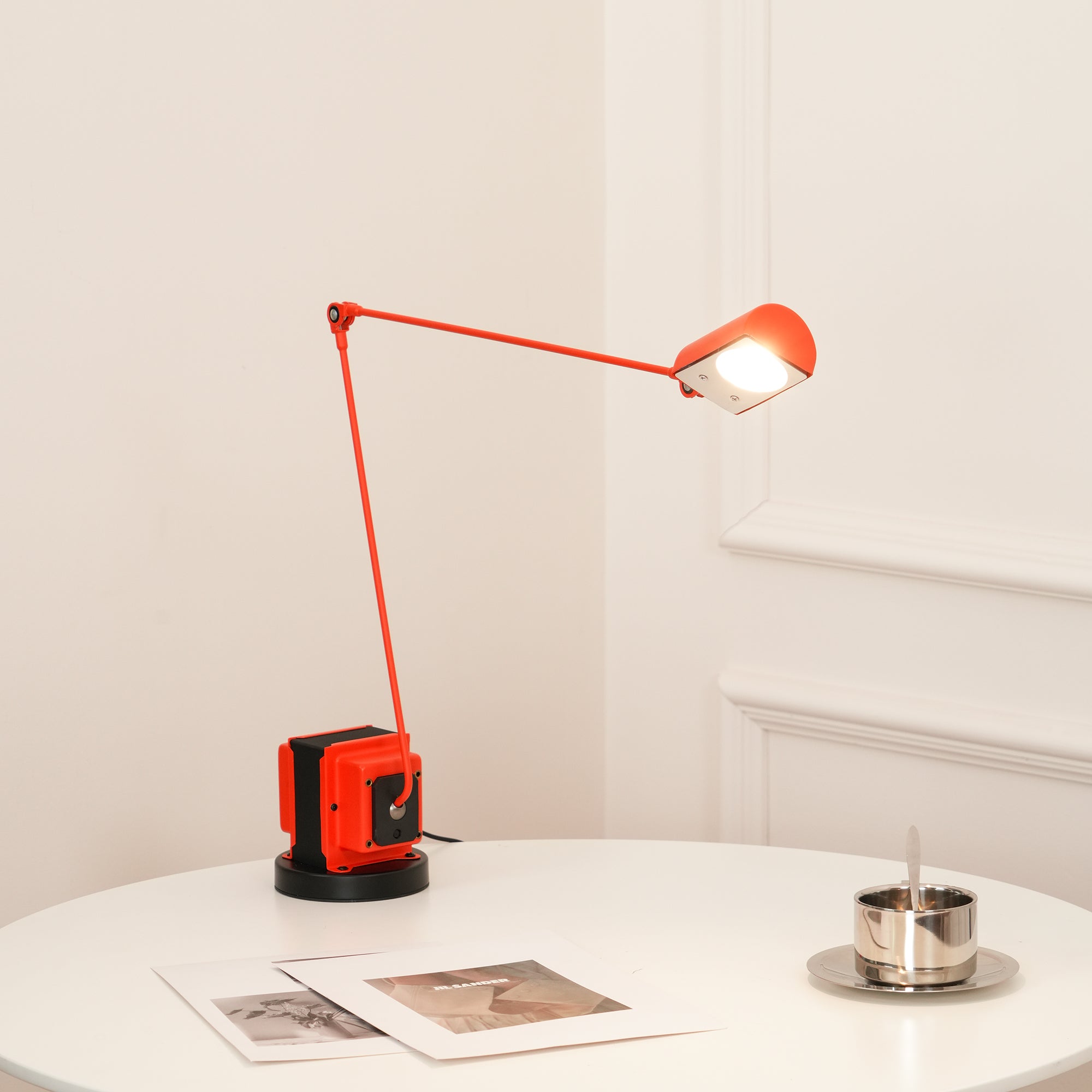 Dynamo Table Lamp - Blowlighting