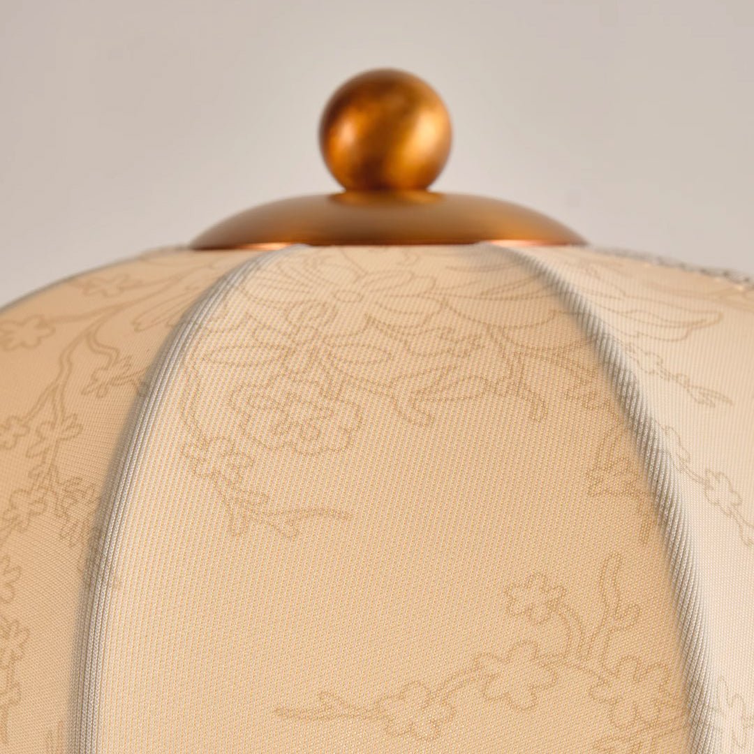 Daphne Table Lamp - Blowlighting
