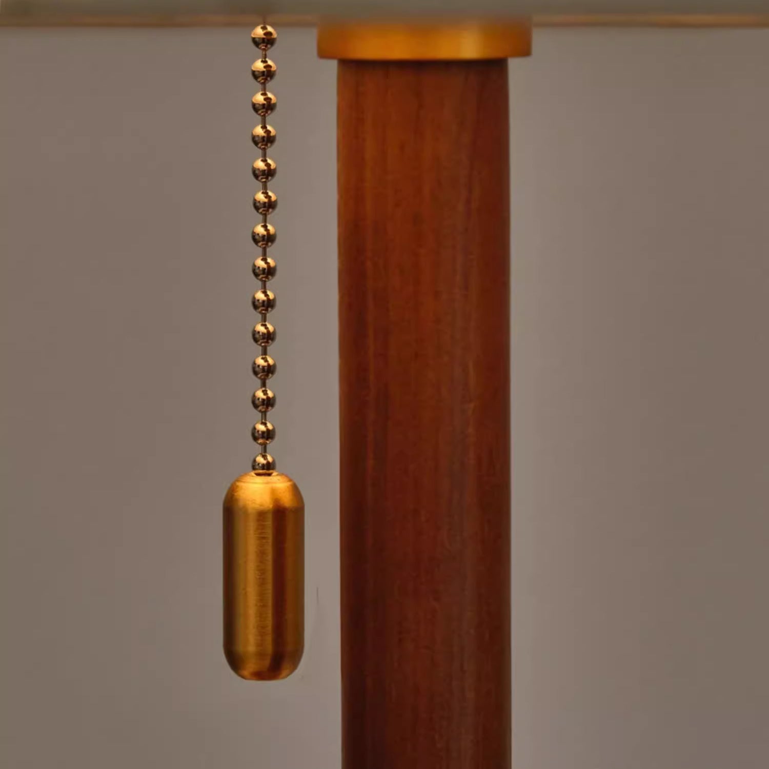 Daphne Table Lamp - Blowlighting