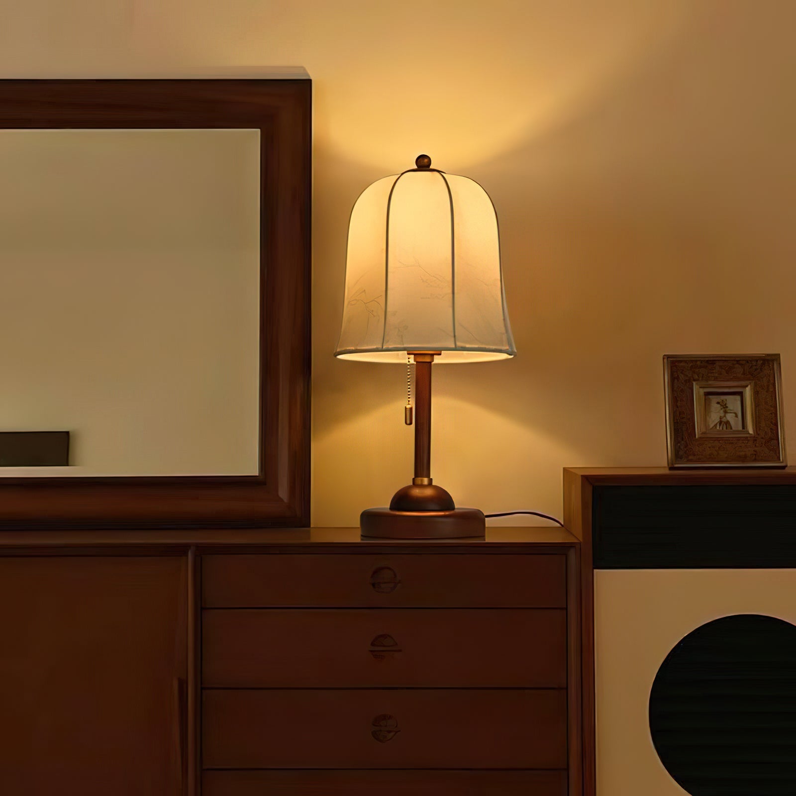 Daphne Table Lamp - Blowlighting