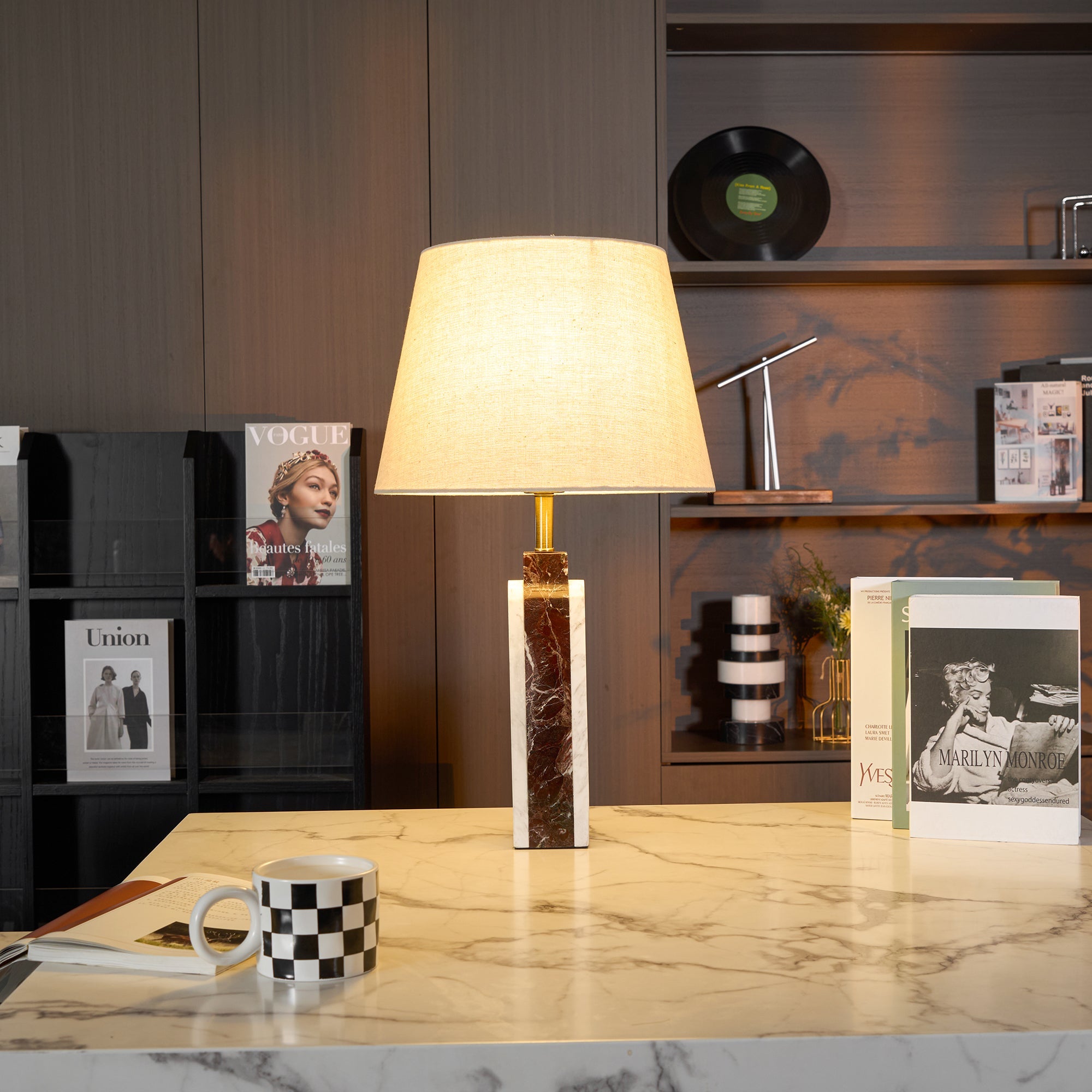 Virello Marble Table Lamp - Blowlighting