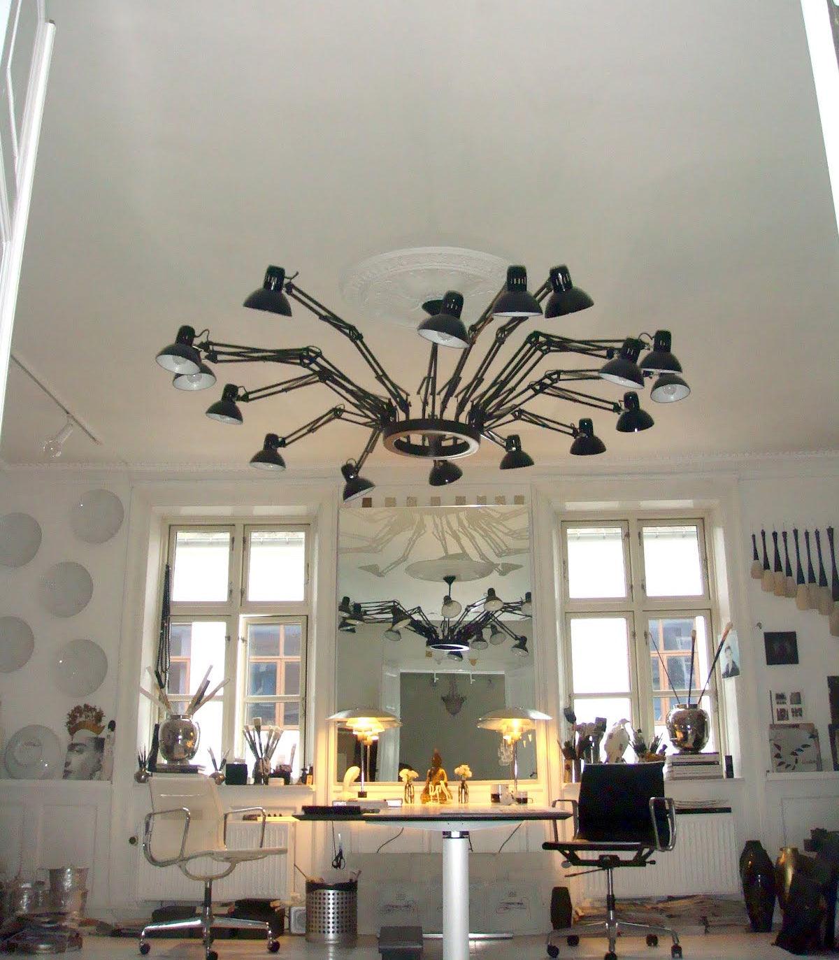 Dear Ingo Chandelier - Blowlighting