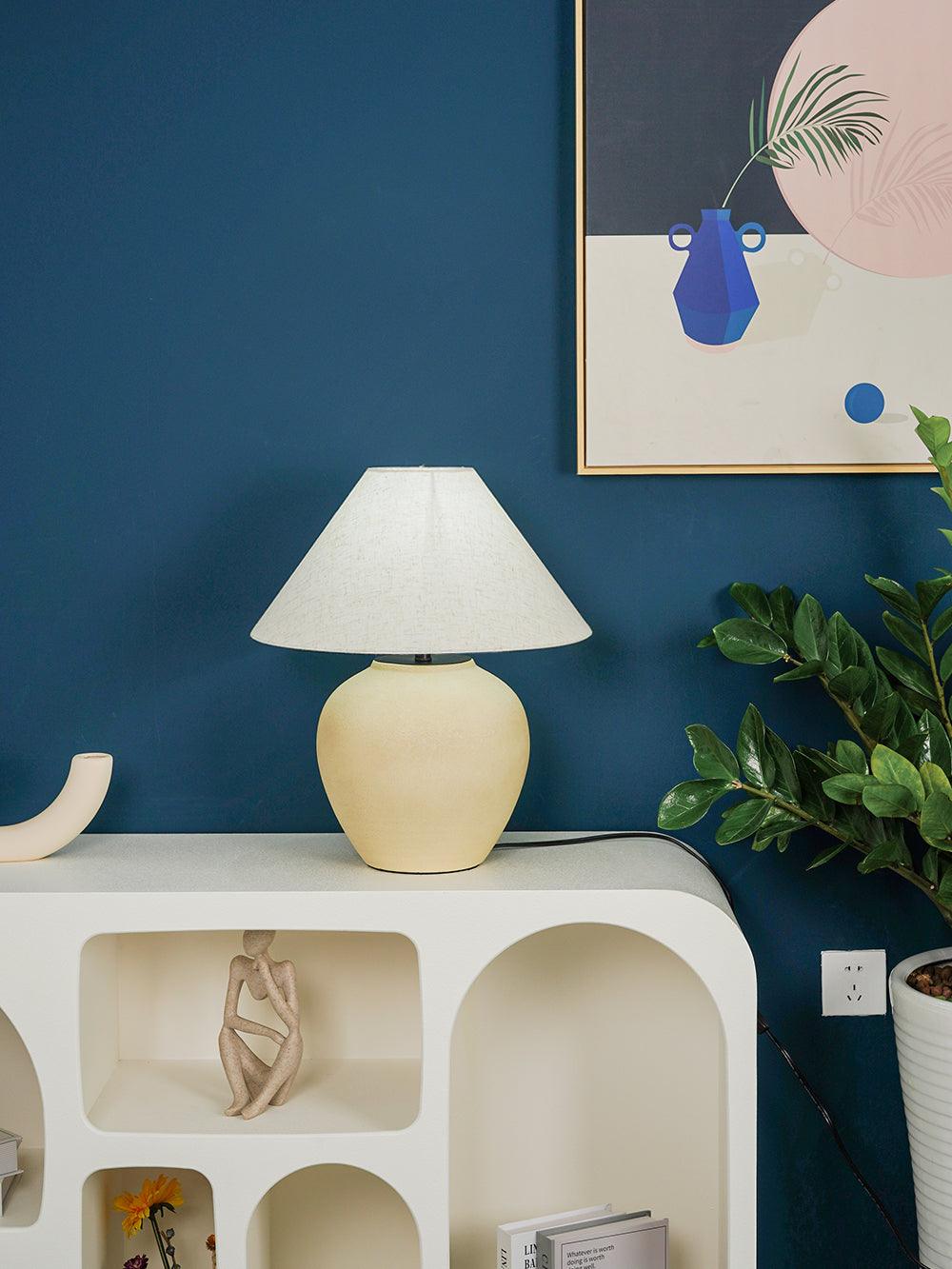 Decker Table Lamp - Blowlighting