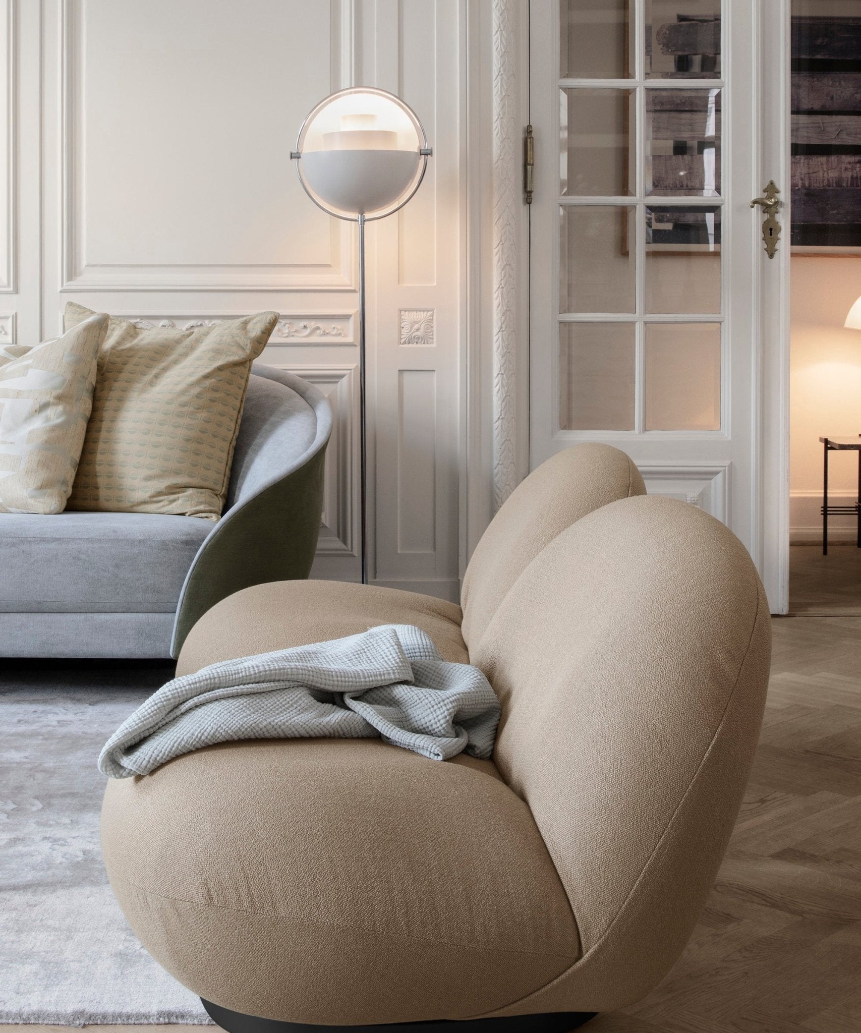 Hunter Modern Metal Floor Lamp - Blowlighting